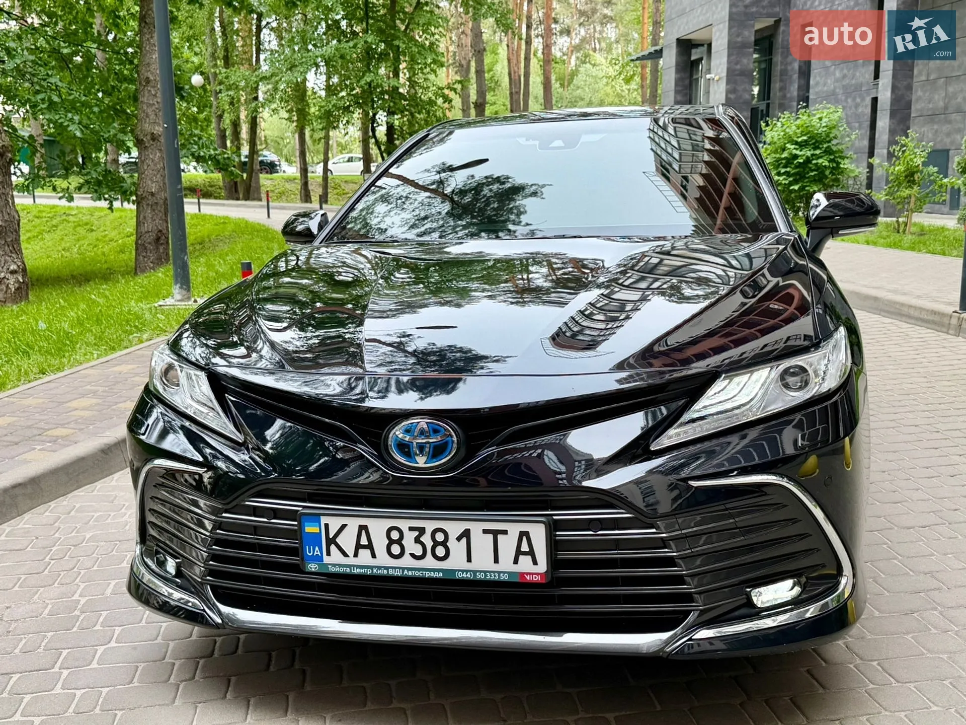 2023 Toyota Camry - мініатюра 3
