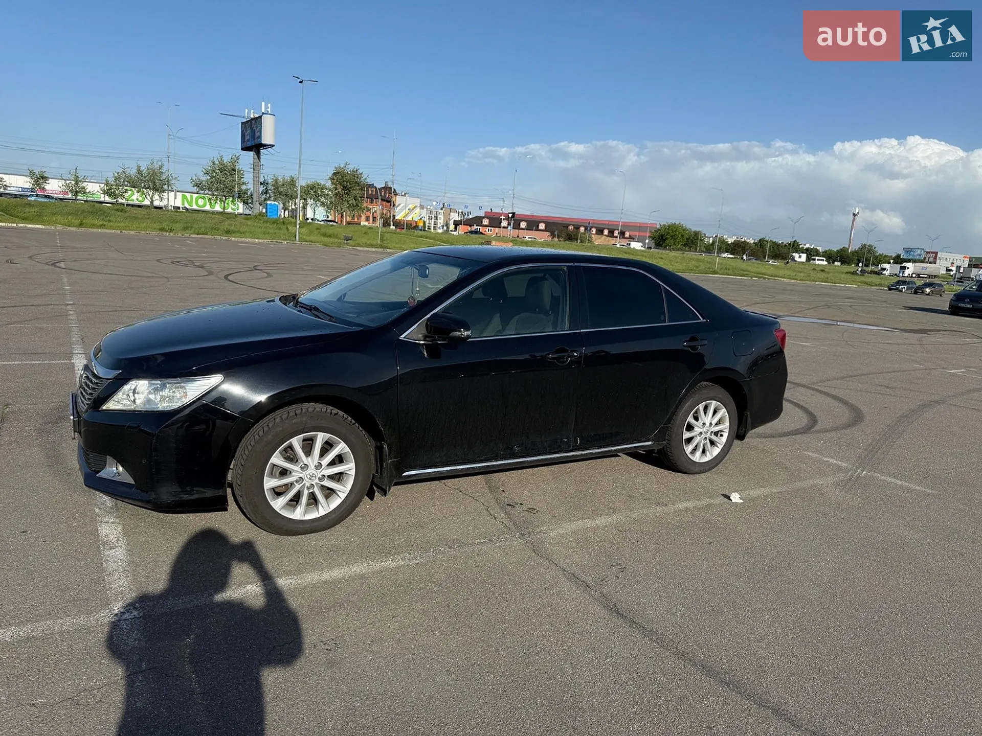 2014 Toyota Camry - мініатюра 2