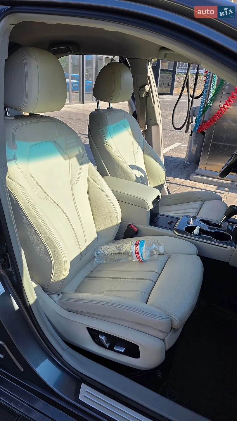 2014 Toyota Camry - мініатюра 18