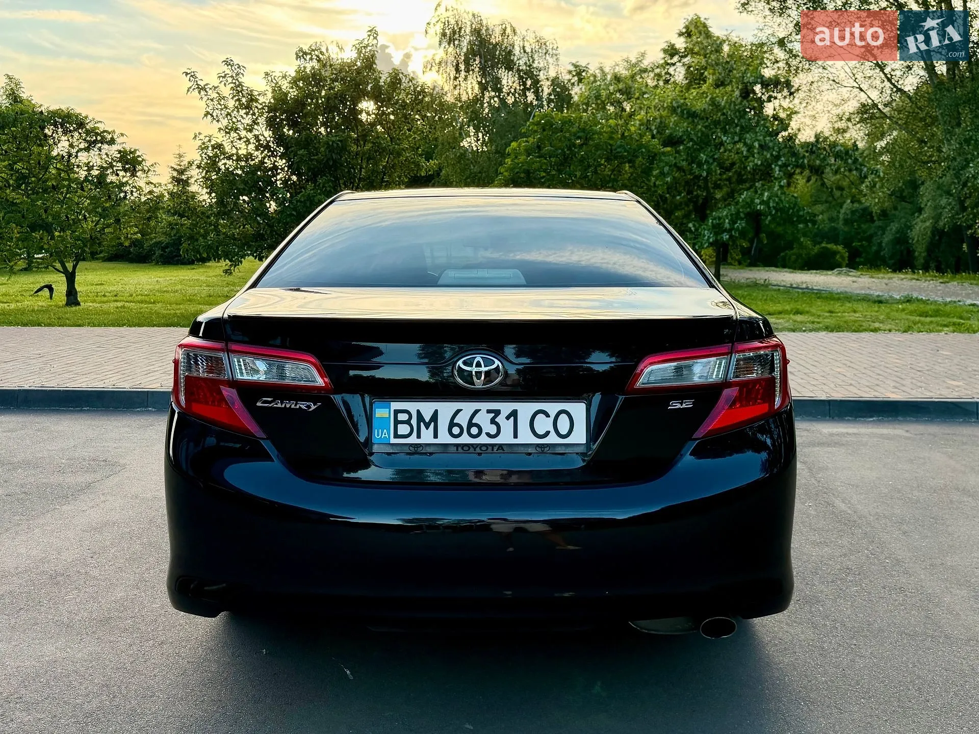 2011 Toyota Camry - мініатюра 2