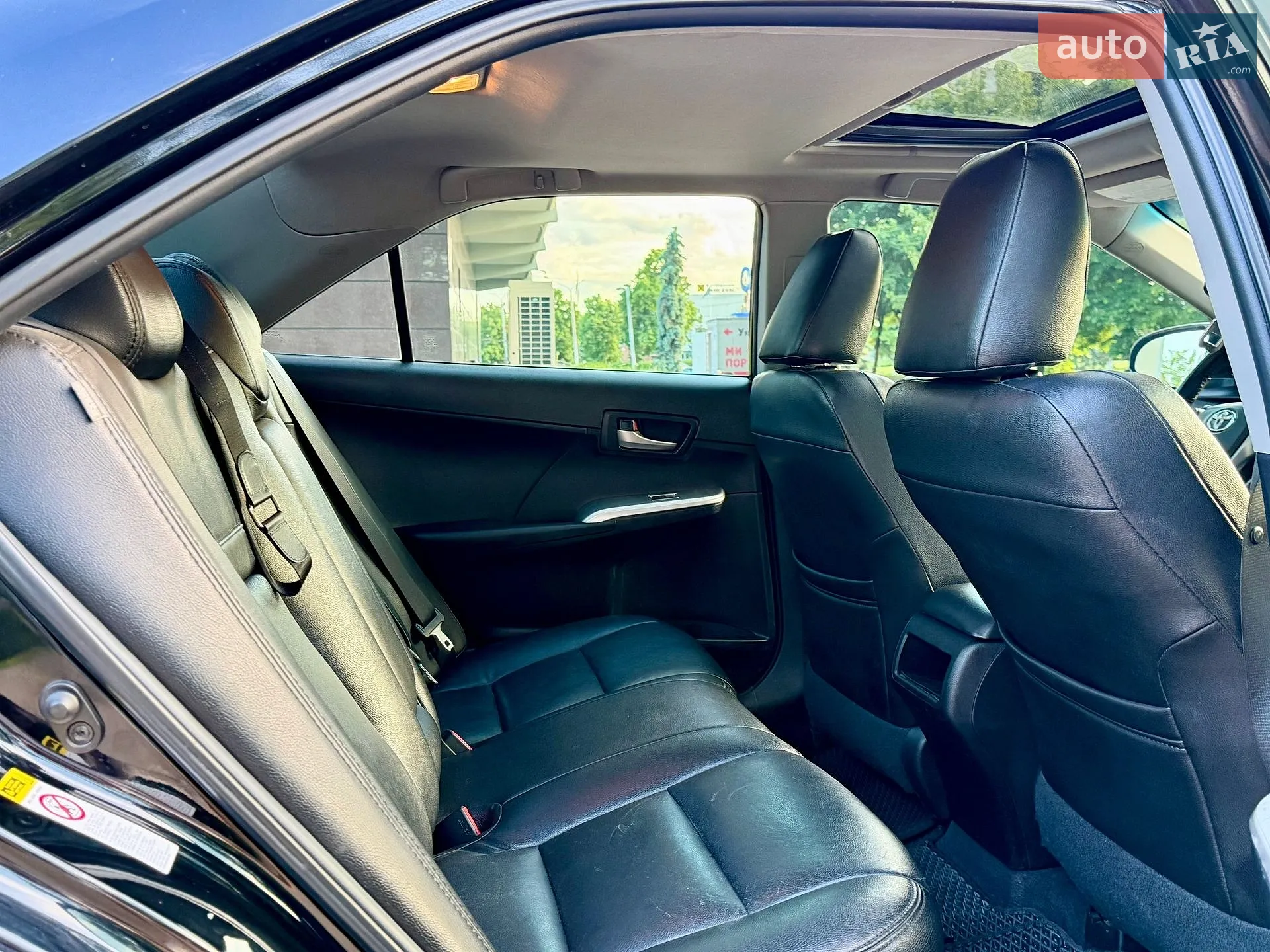 2011 Toyota Camry - мініатюра 17