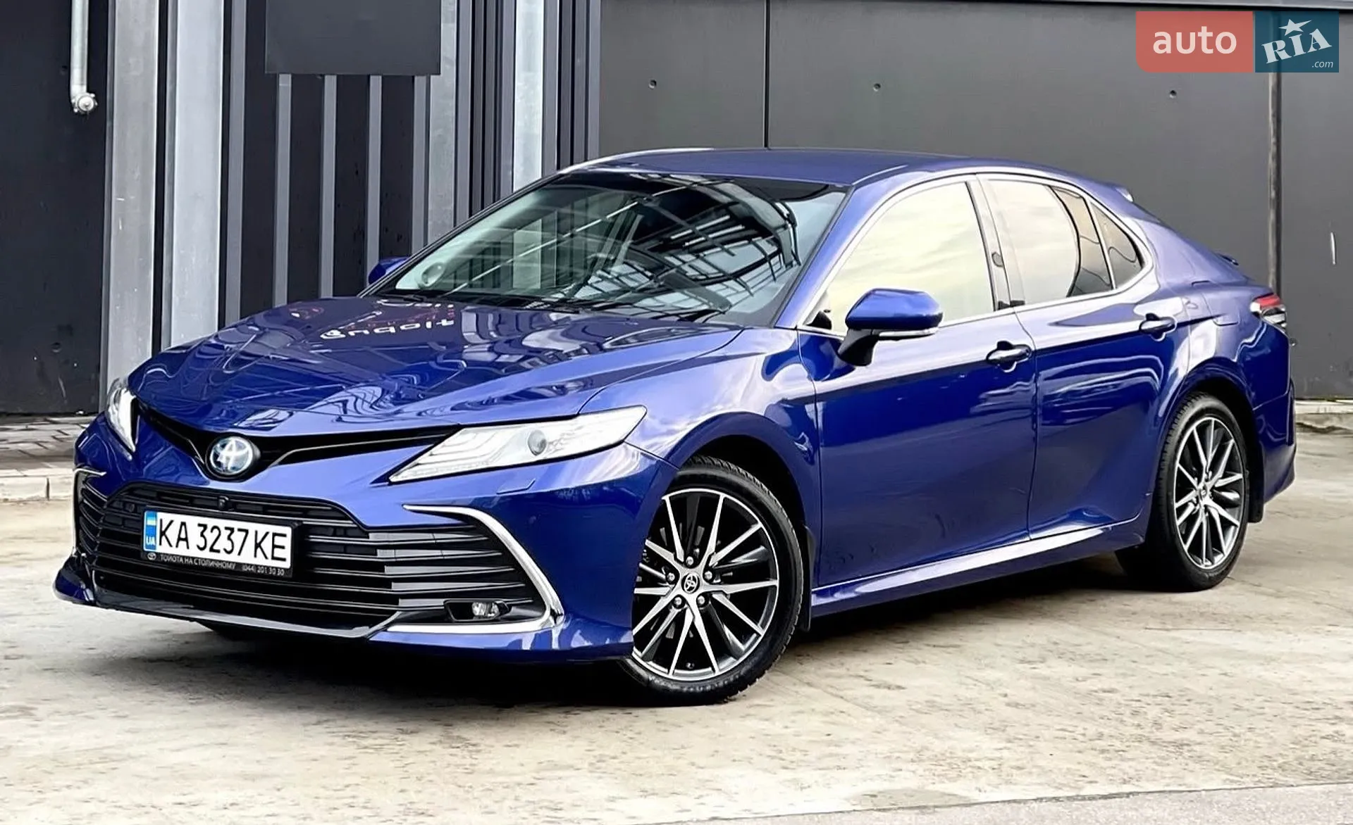 2021 Toyota Camry - мініатюра 4