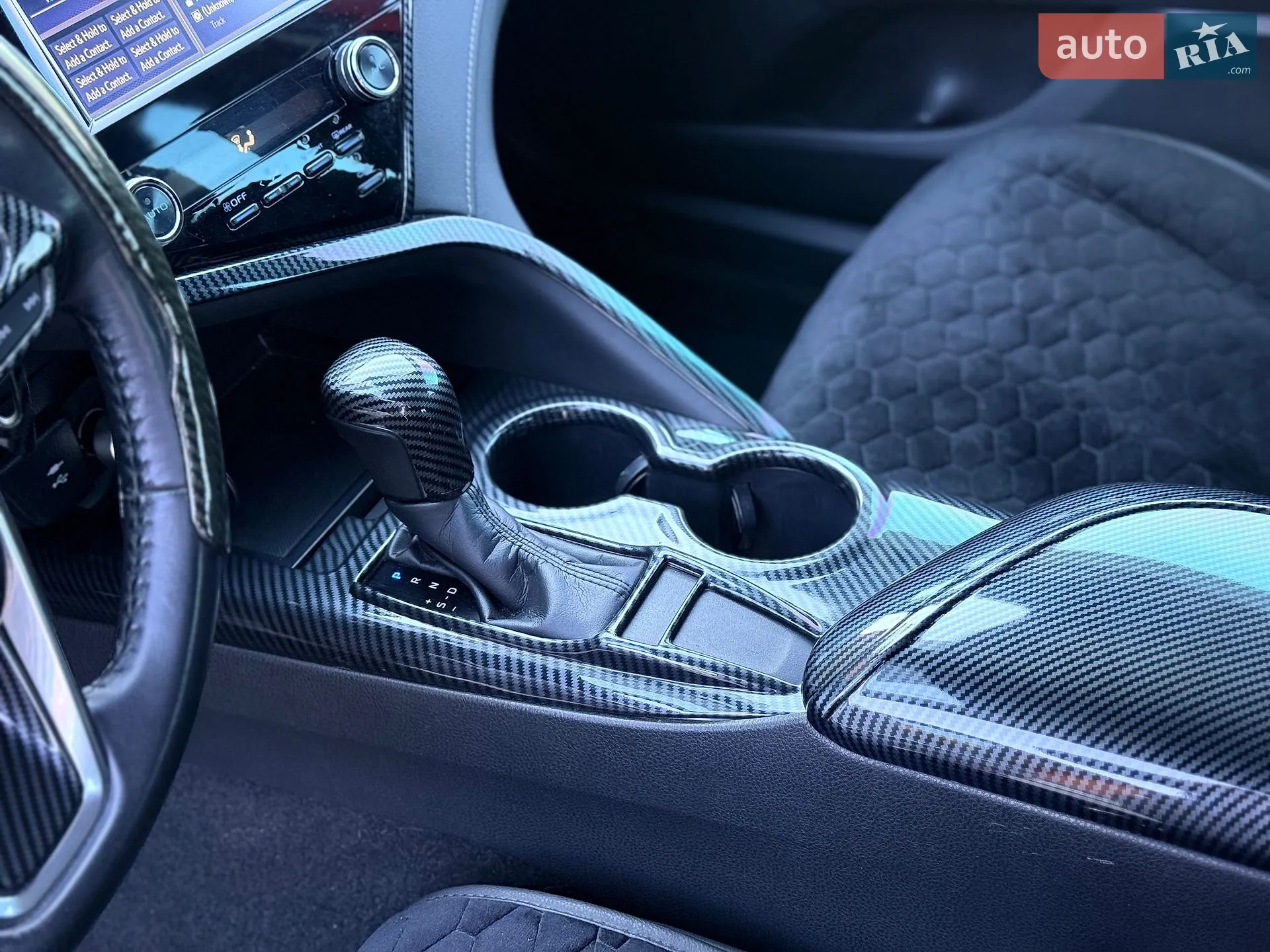 2019 Toyota Camry - мініатюра 18