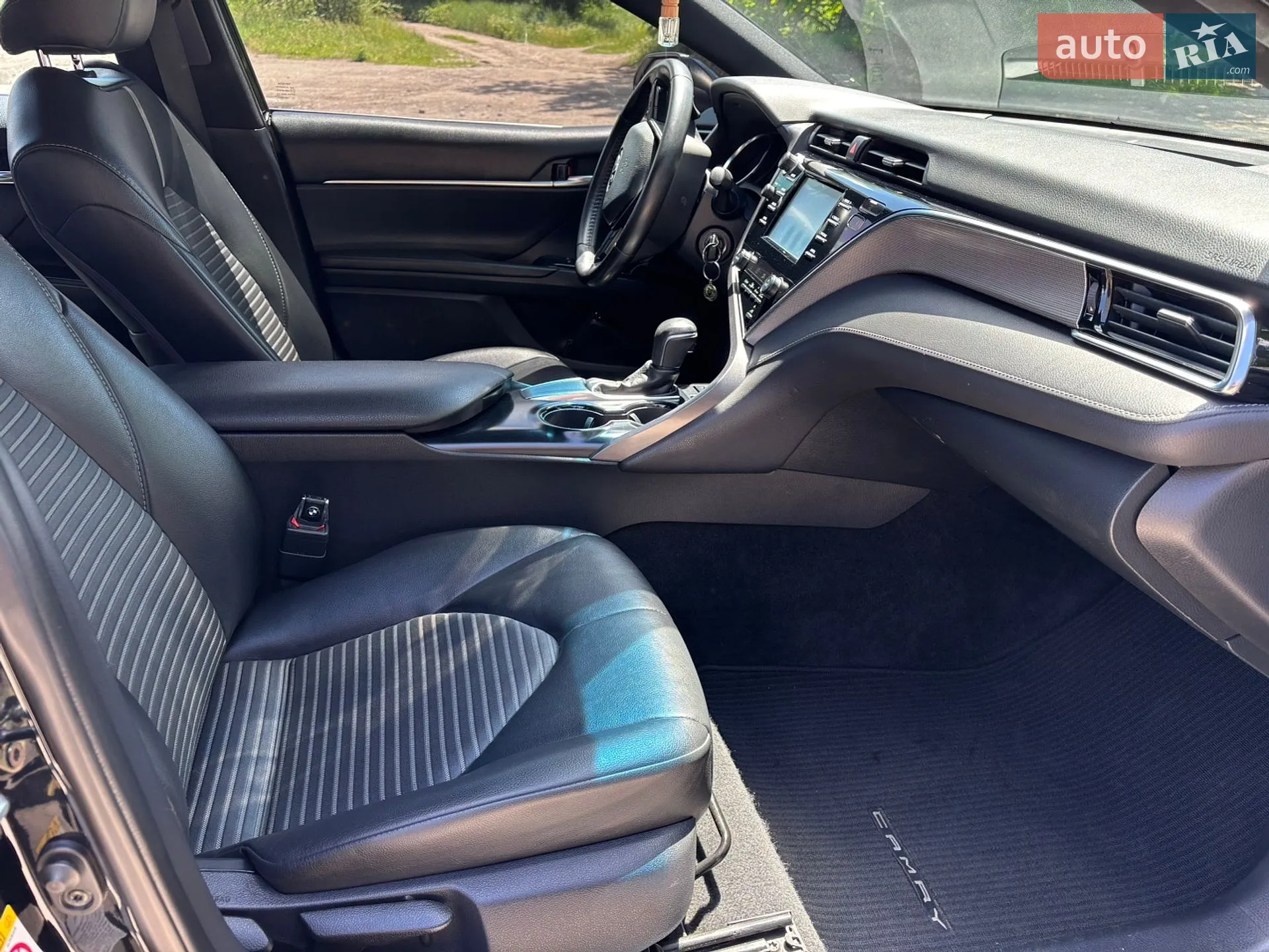 2018 Toyota Camry - мініатюра 10