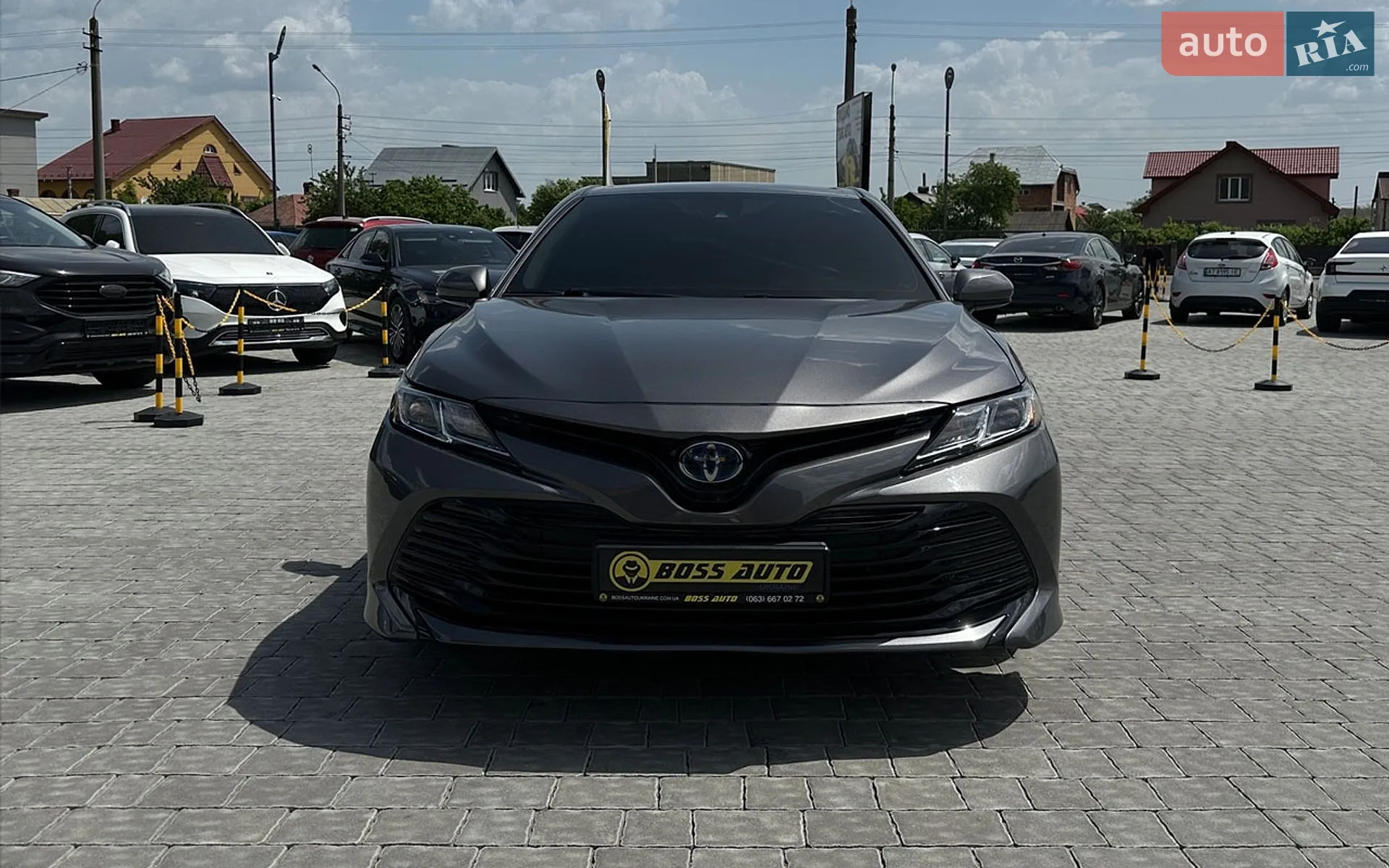 2019 Toyota Camry - мініатюра 2