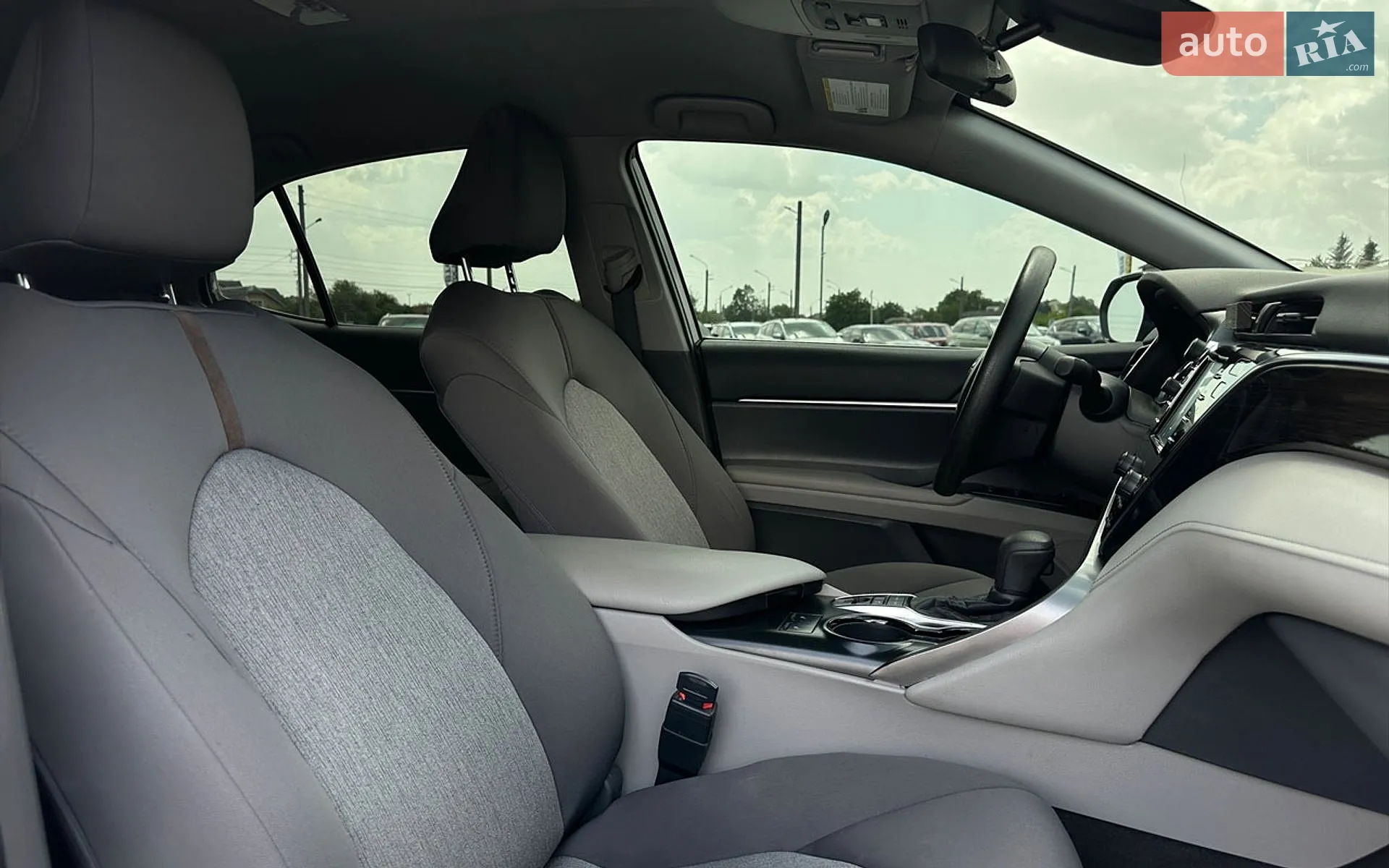 2019 Toyota Camry - мініатюра 20