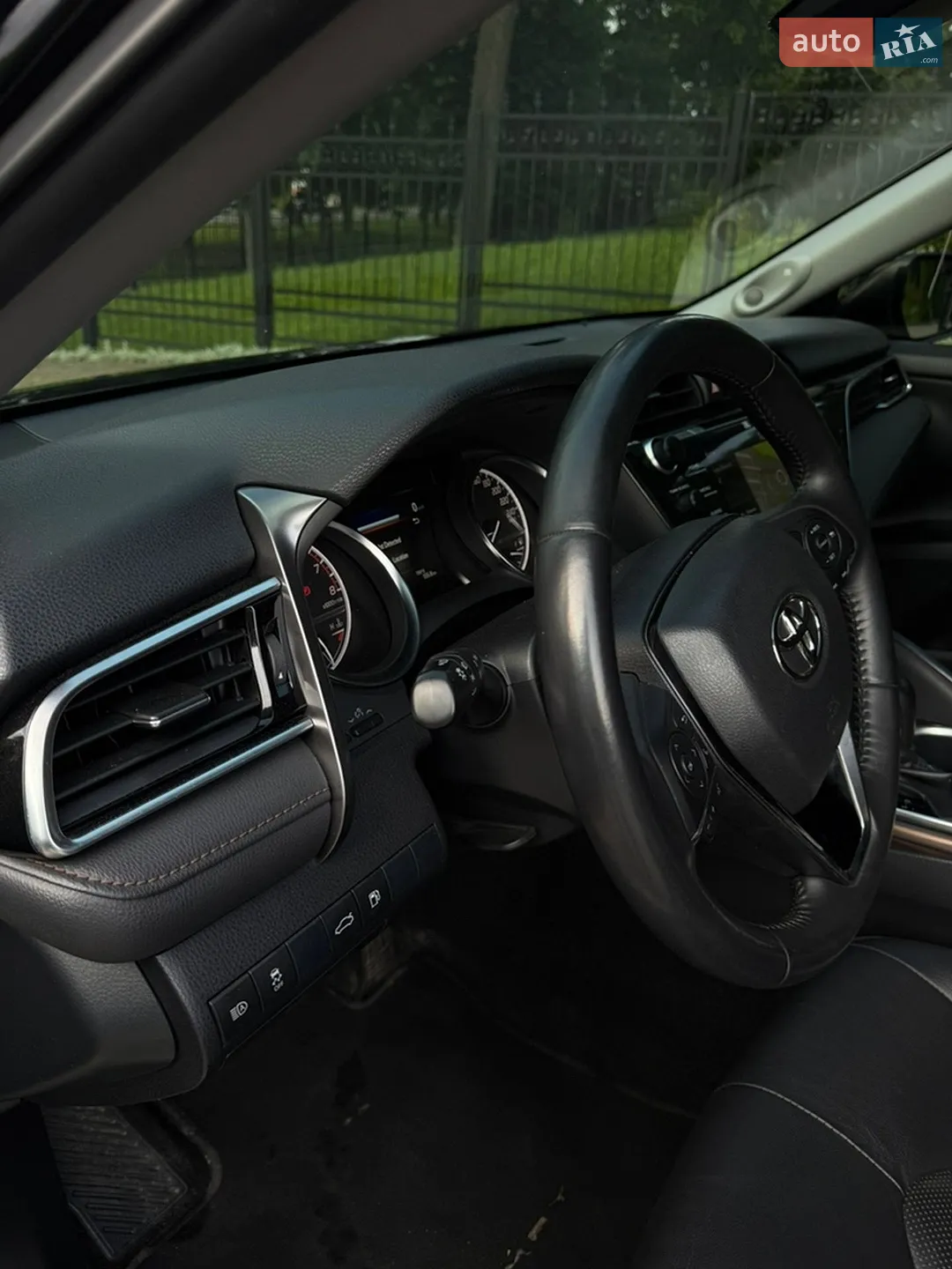 2018 Toyota Camry - мініатюра 12