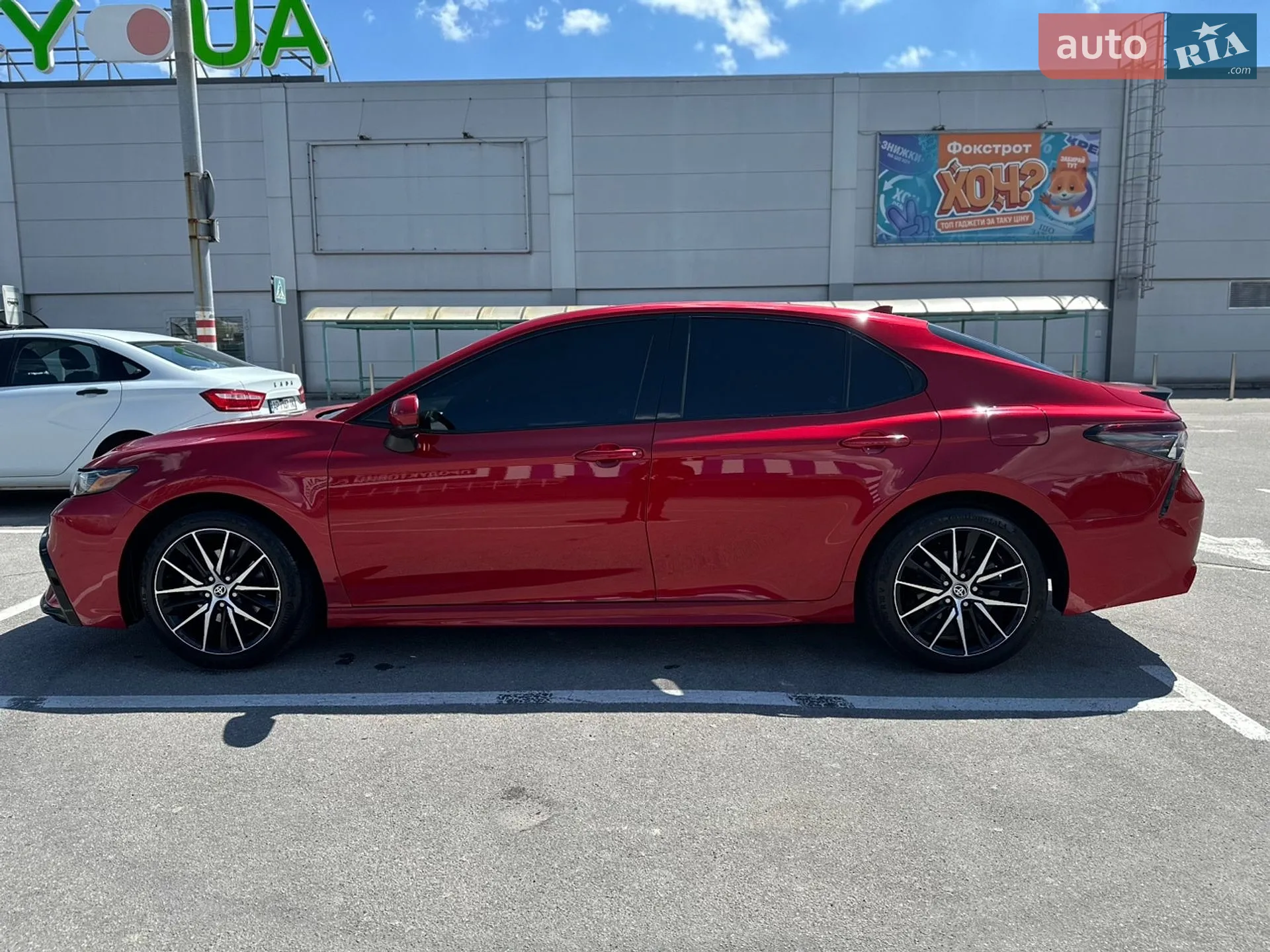 2021 Toyota Camry - мініатюра 18
