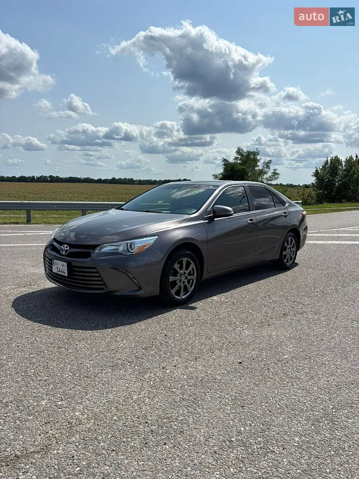 2016 Toyota Camry - мініатюра 21