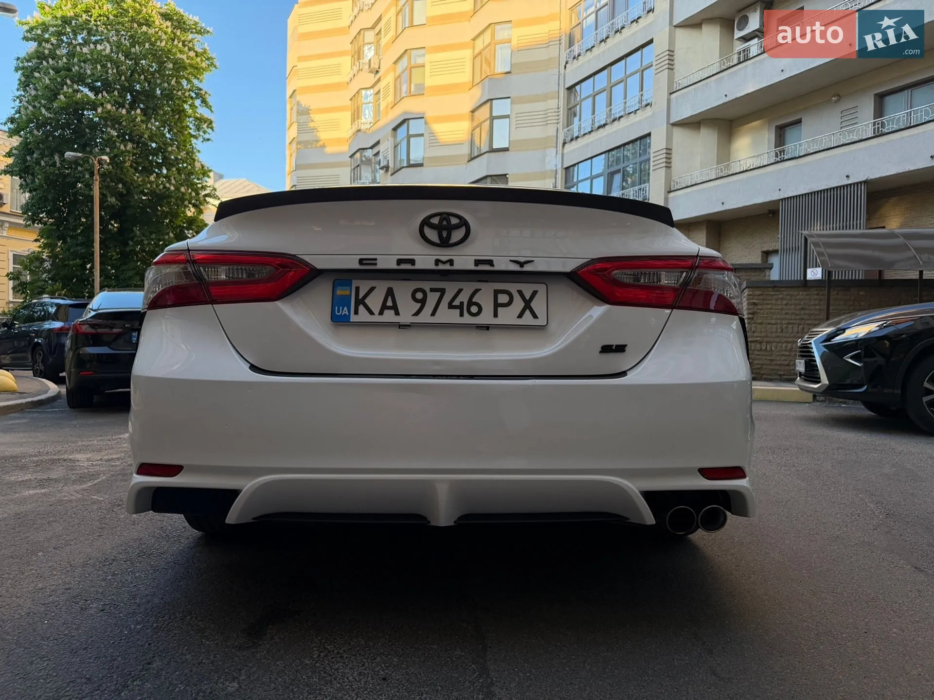 2018 Toyota Camry - мініатюра 3