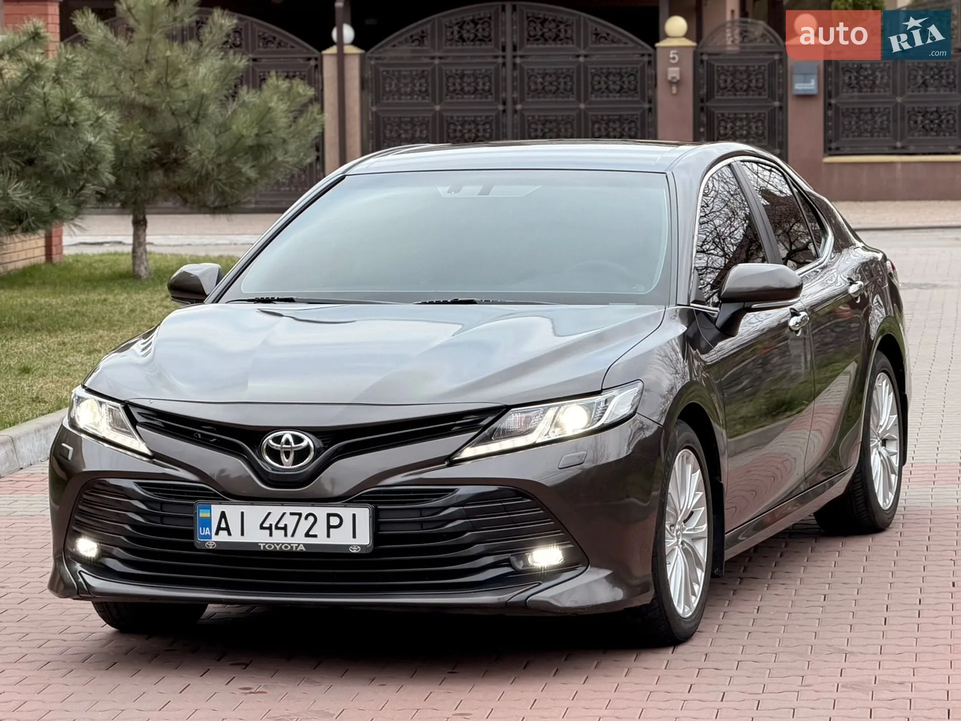 2017 Toyota Camry - мініатюра 28