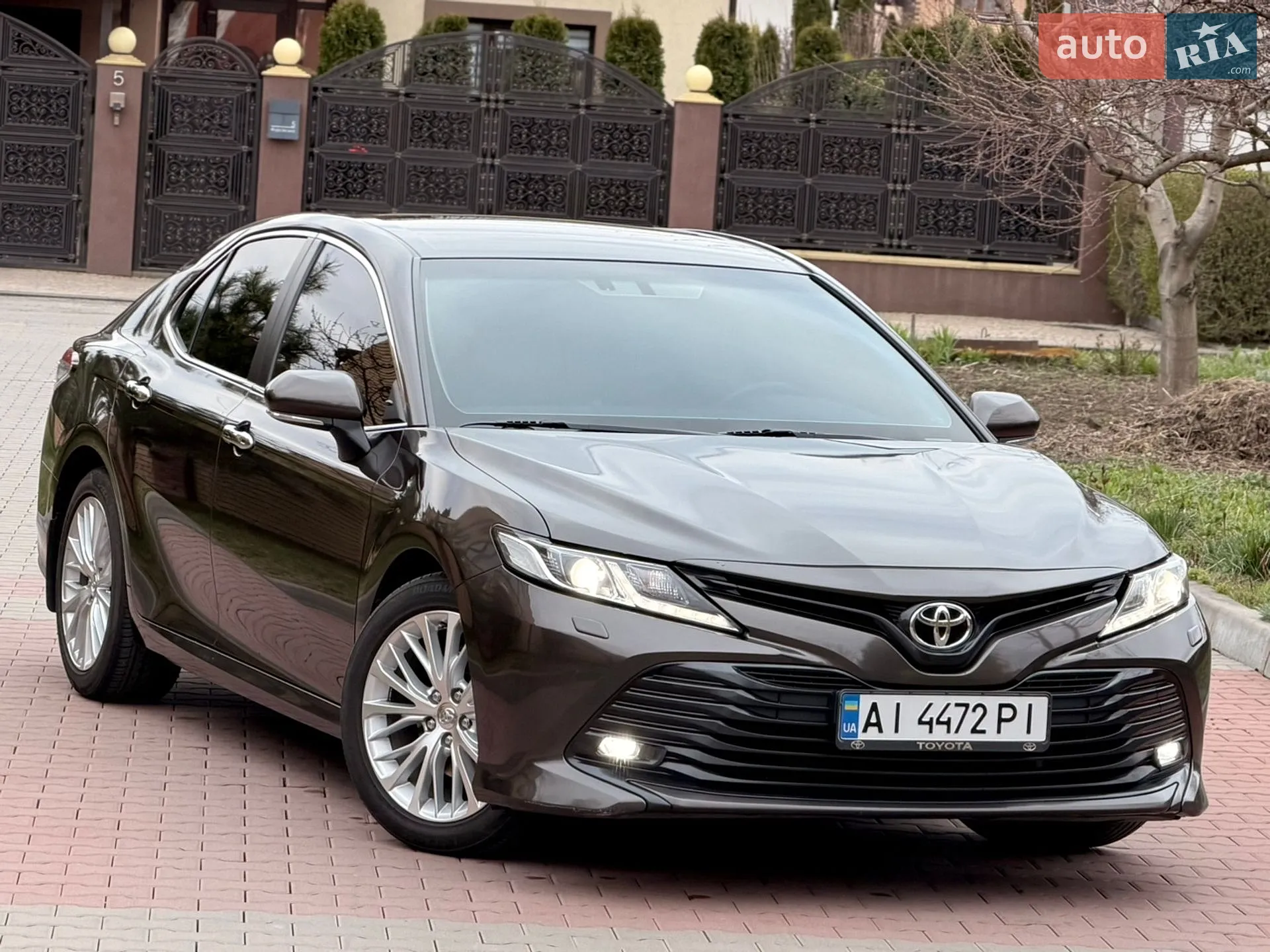 2017 Toyota Camry - мініатюра 14