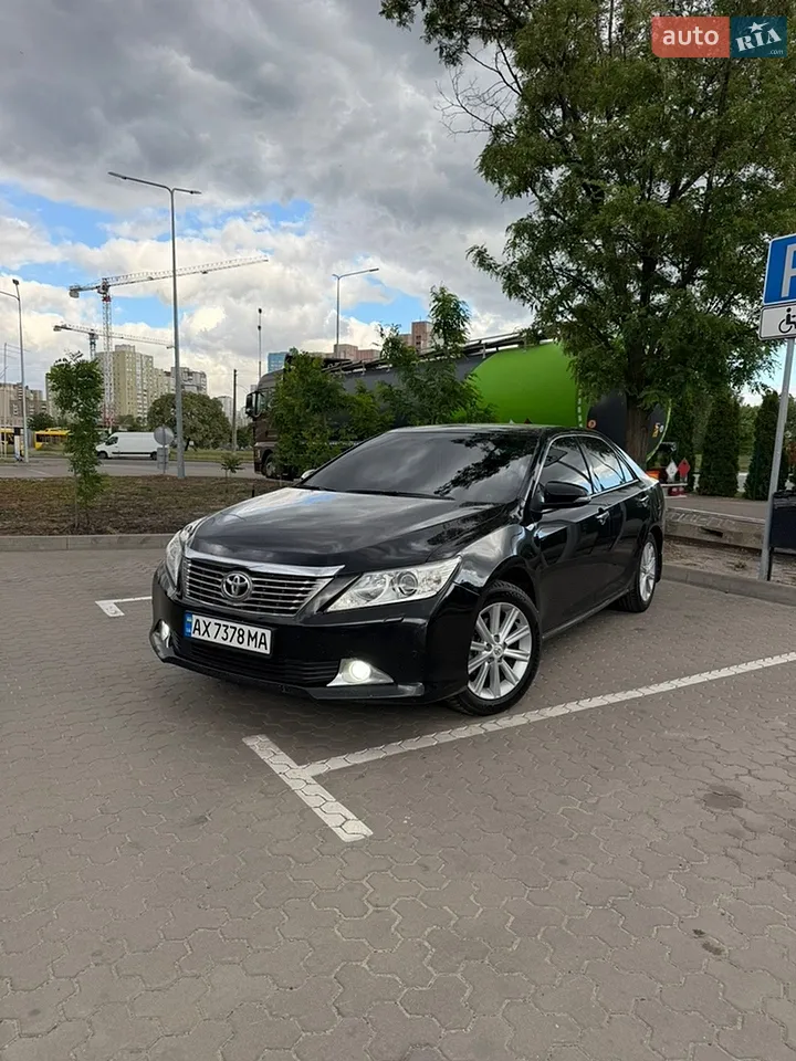2012 Toyota Camry - мініатюра 10