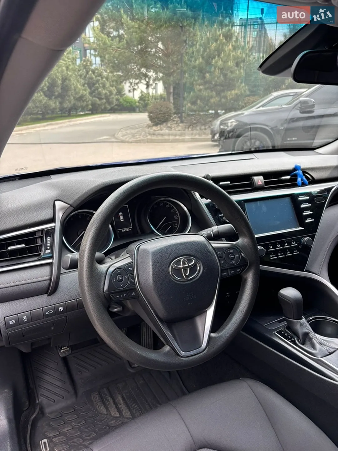 2018 Toyota Camry - мініатюра 16