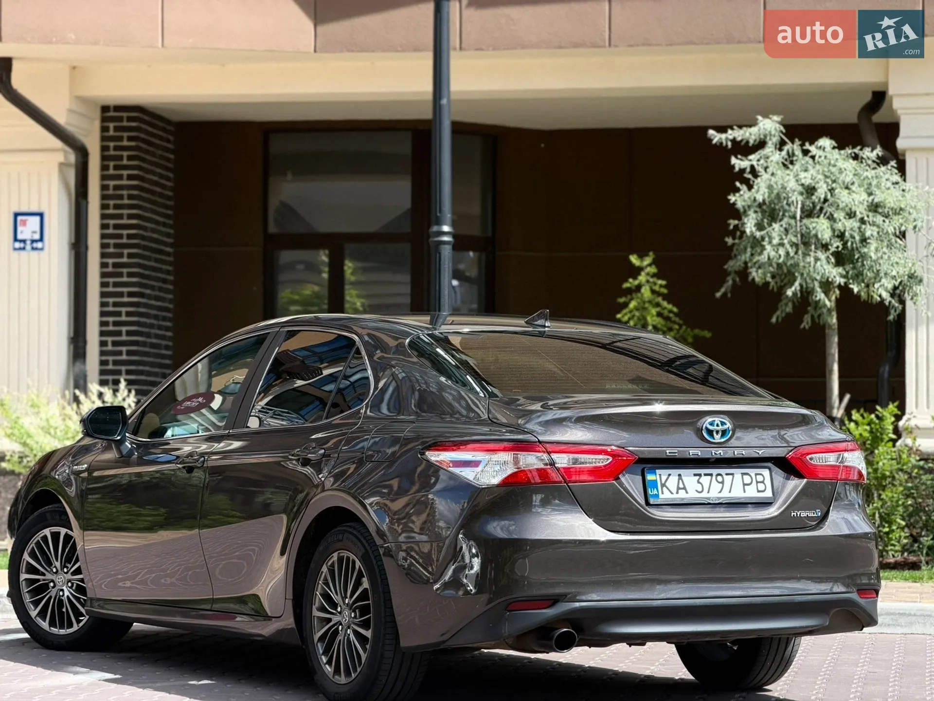 2019 Toyota Camry - мініатюра 9