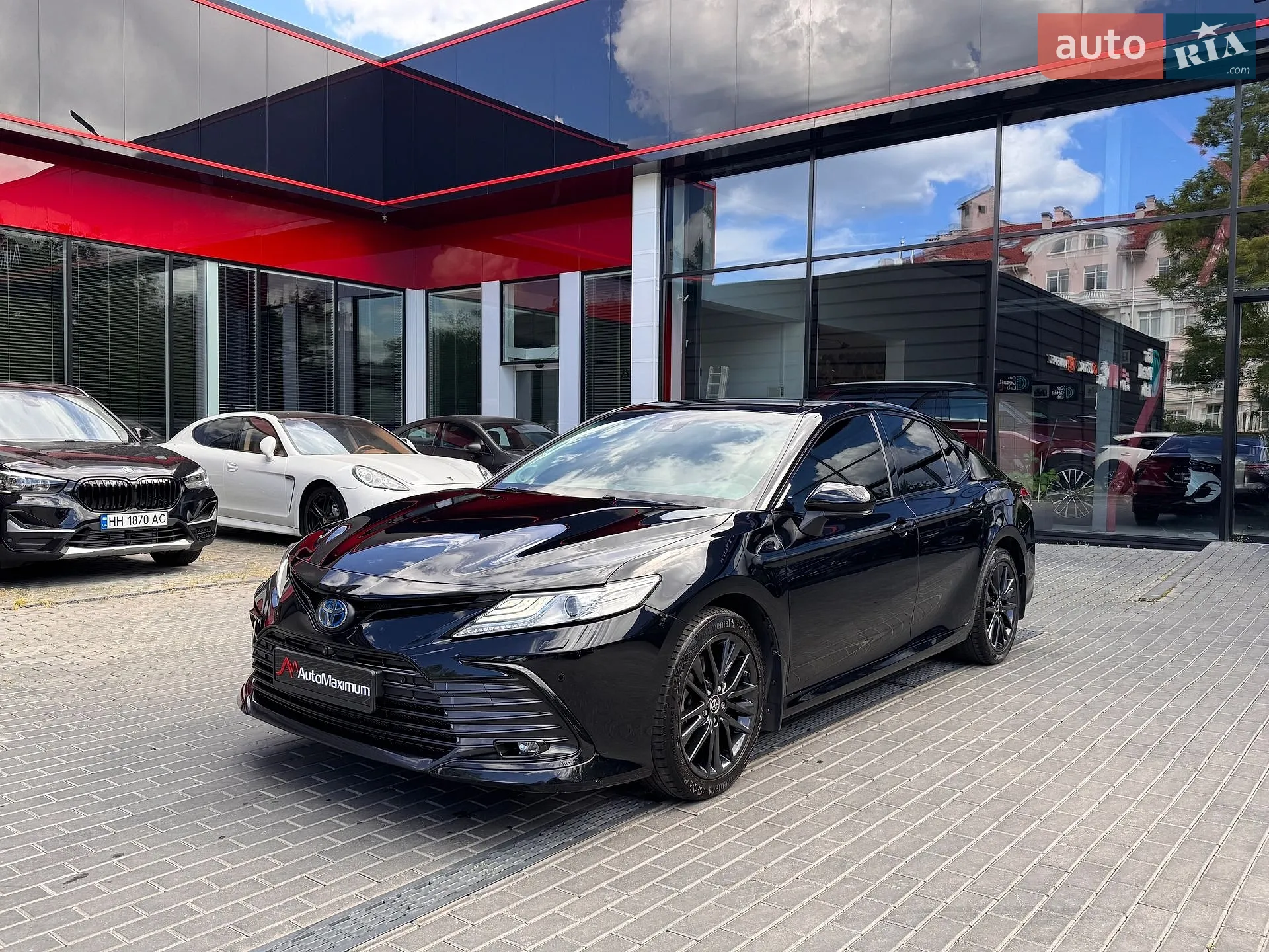 2022 Toyota Camry - мініатюра 3
