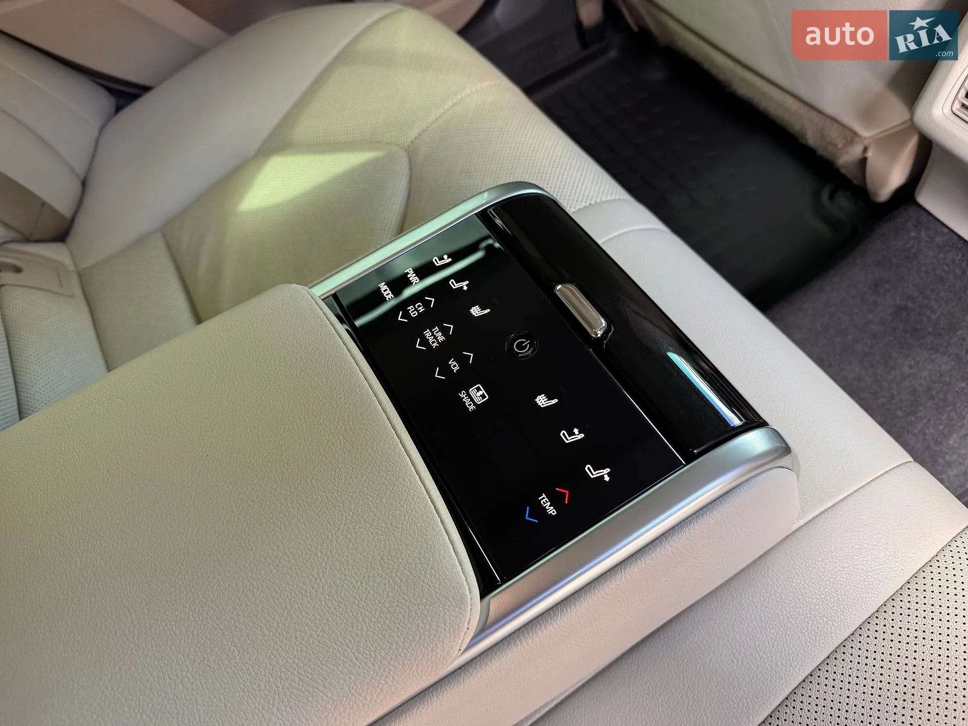 2022 Toyota Camry - мініатюра 15