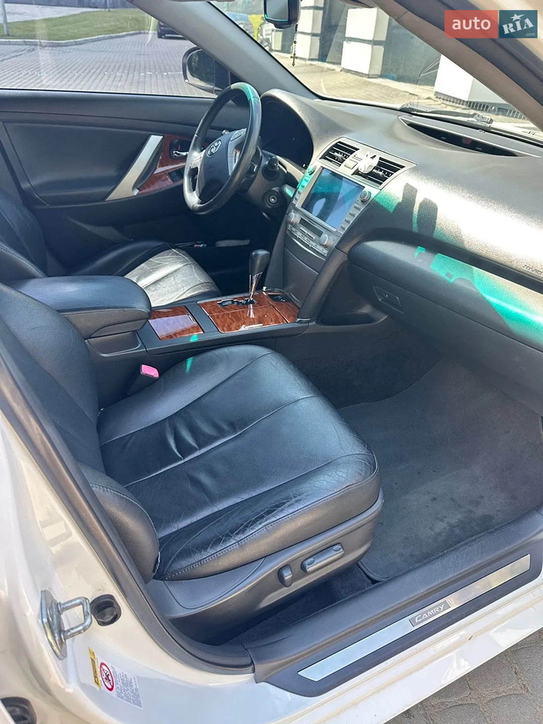 2010 Toyota Camry - мініатюра 23