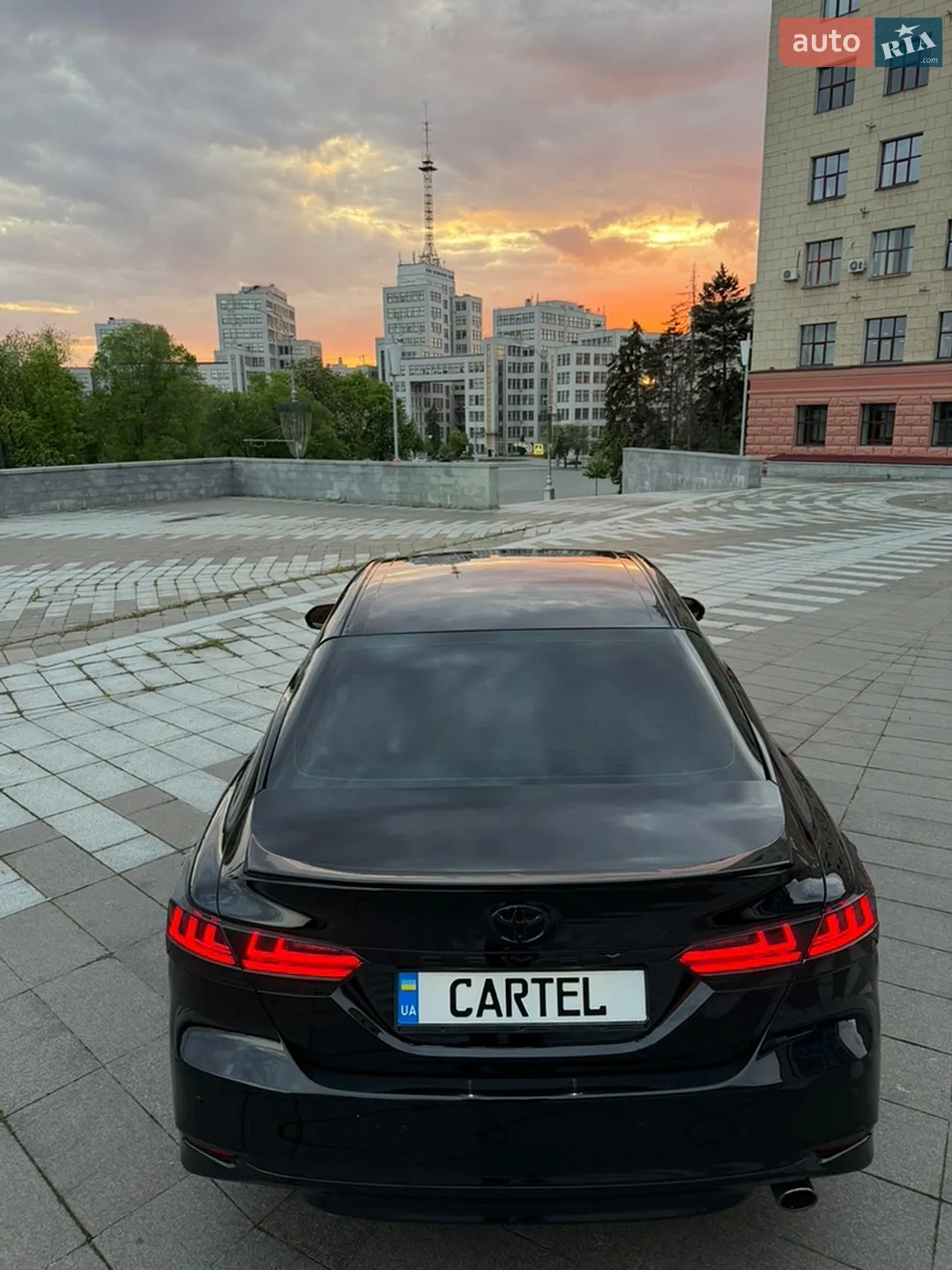 2017 Toyota Camry - мініатюра 17