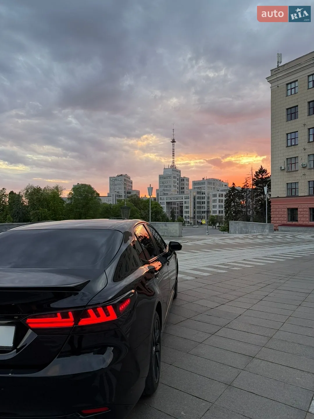 2017 Toyota Camry - мініатюра 19