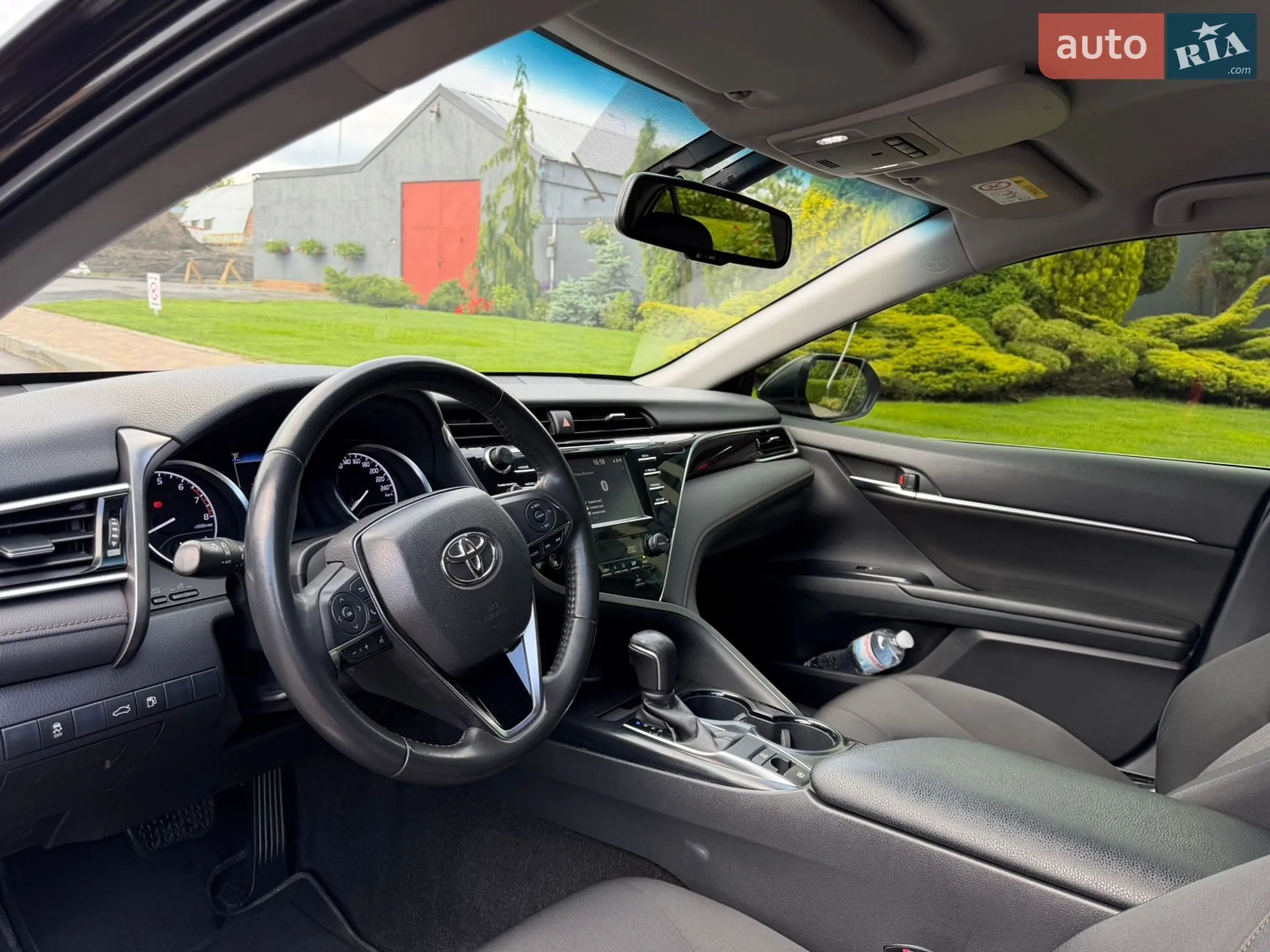2018 Toyota Camry - мініатюра 22