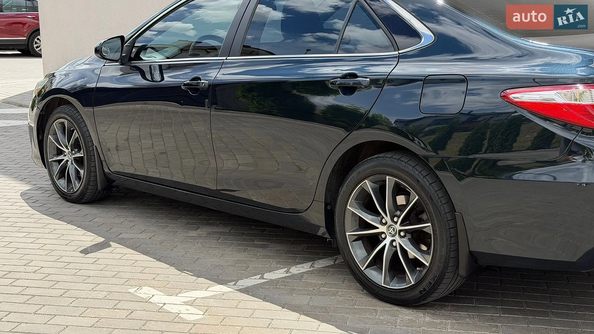 2014 Toyota Camry - мініатюра 4