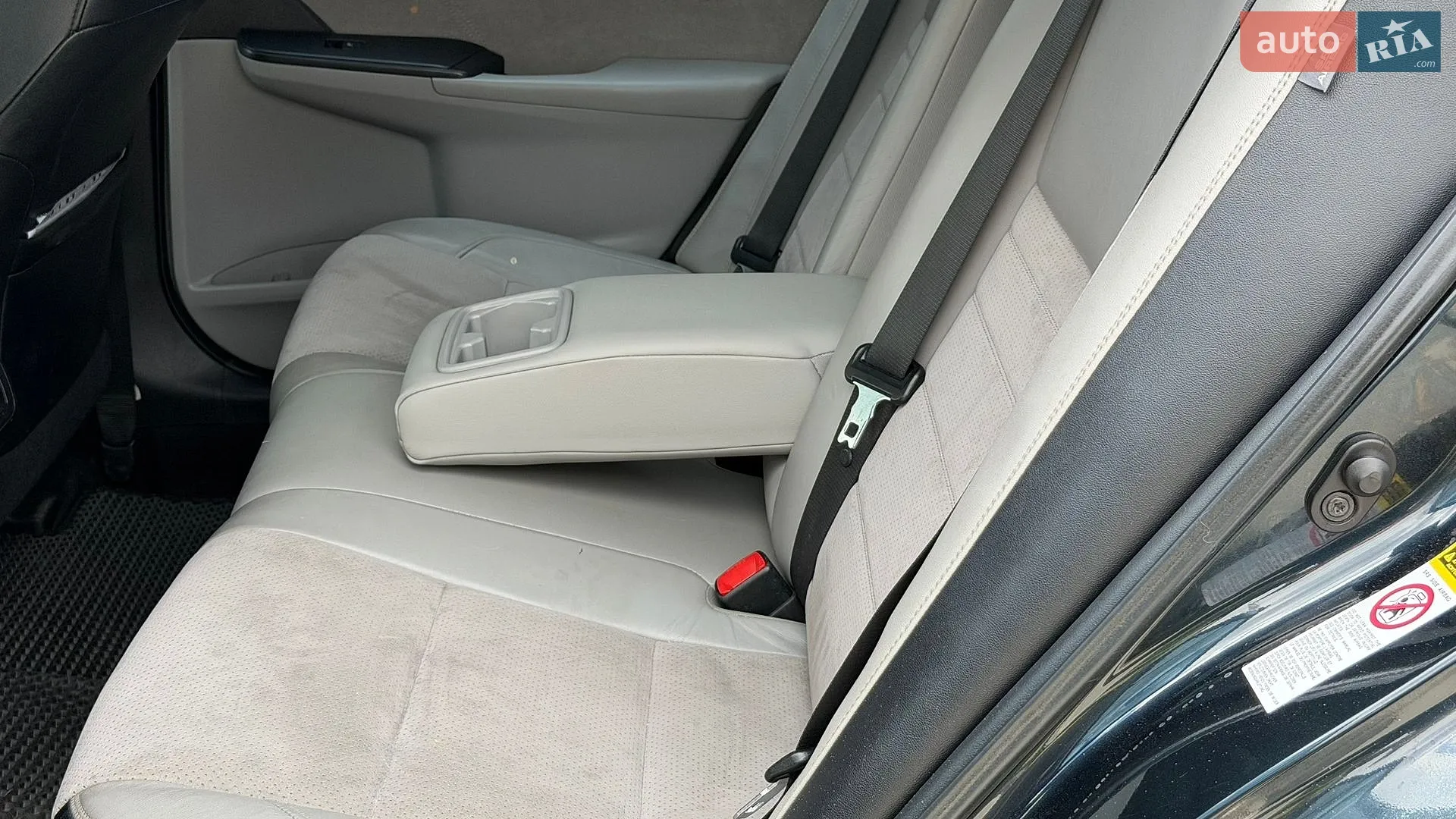 2014 Toyota Camry - мініатюра 40