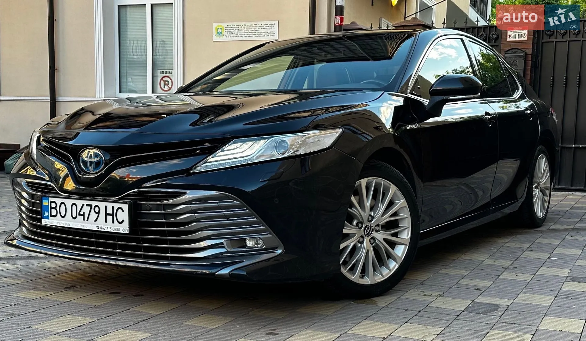 2019 Toyota Camry - мініатюра 4