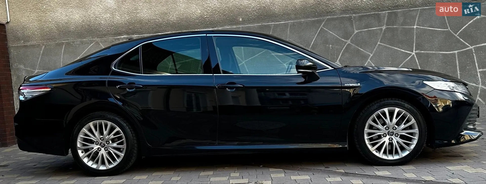 2019 Toyota Camry - мініатюра 19