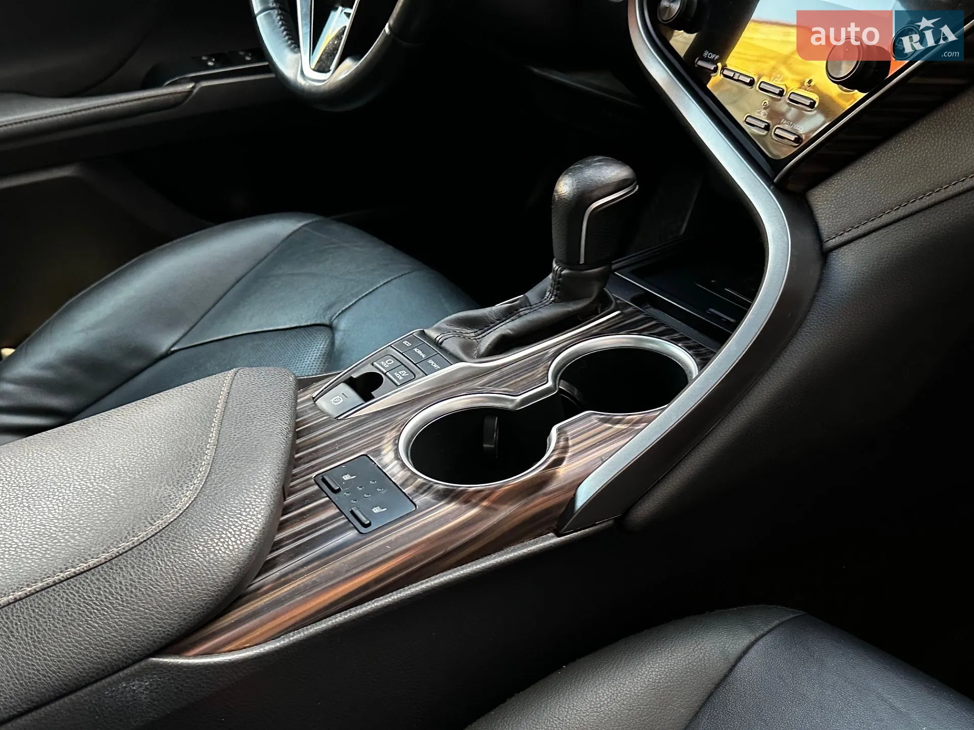 2019 Toyota Camry - мініатюра 51