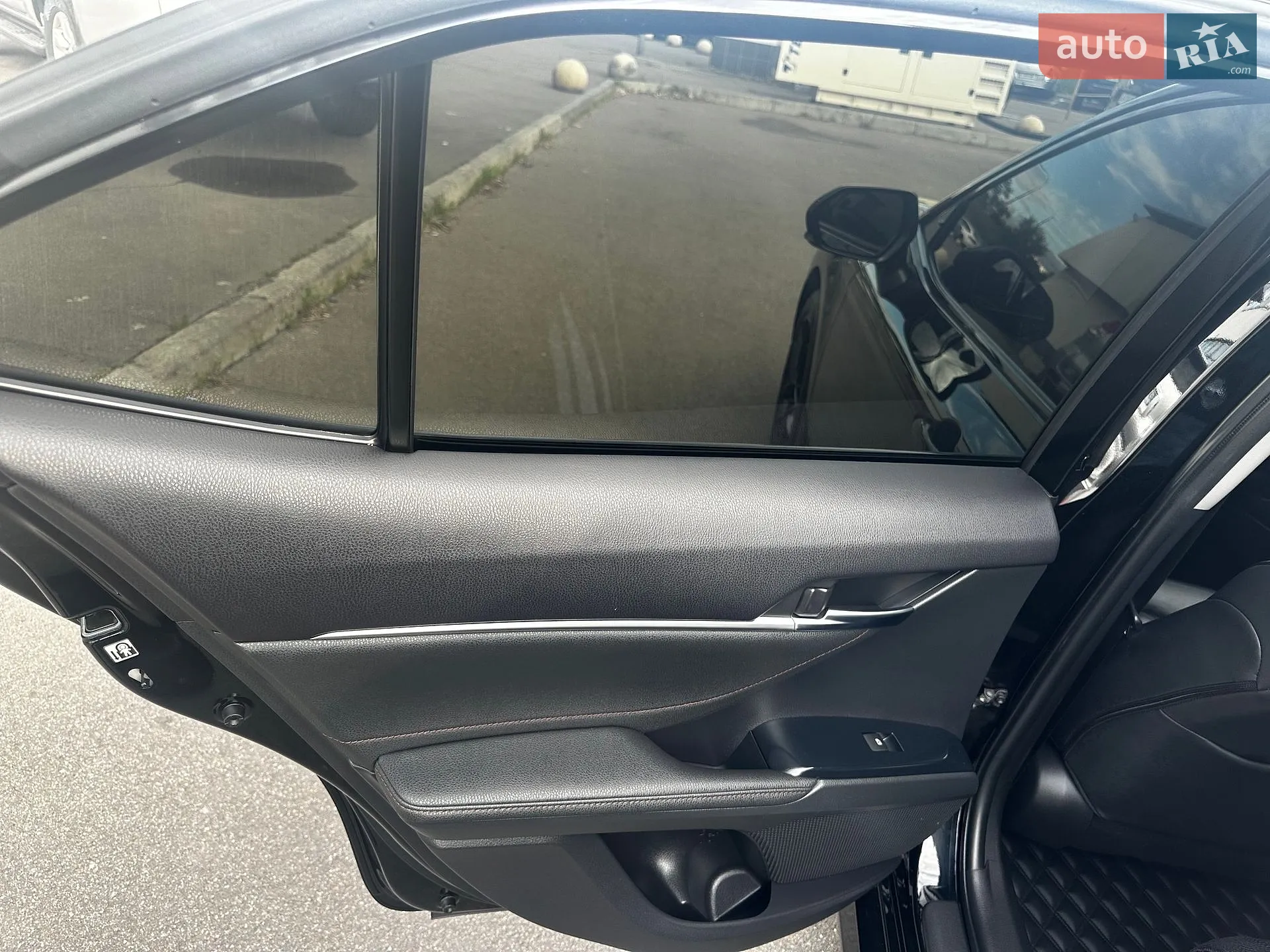 2017 Toyota Camry - мініатюра 28