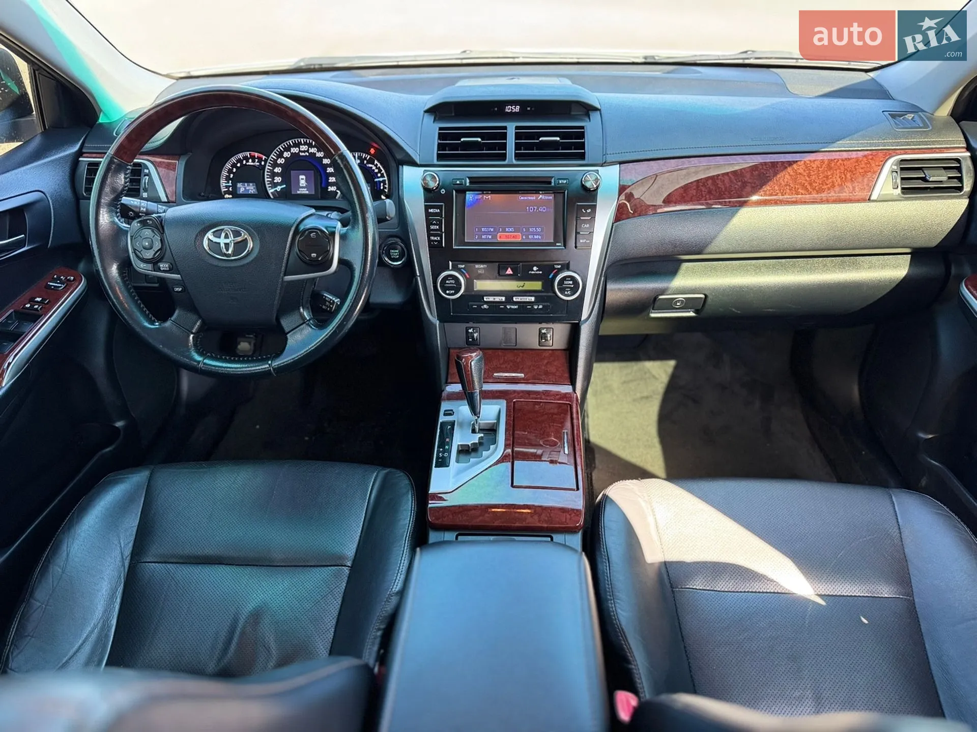 2013 Toyota Camry - мініатюра 19