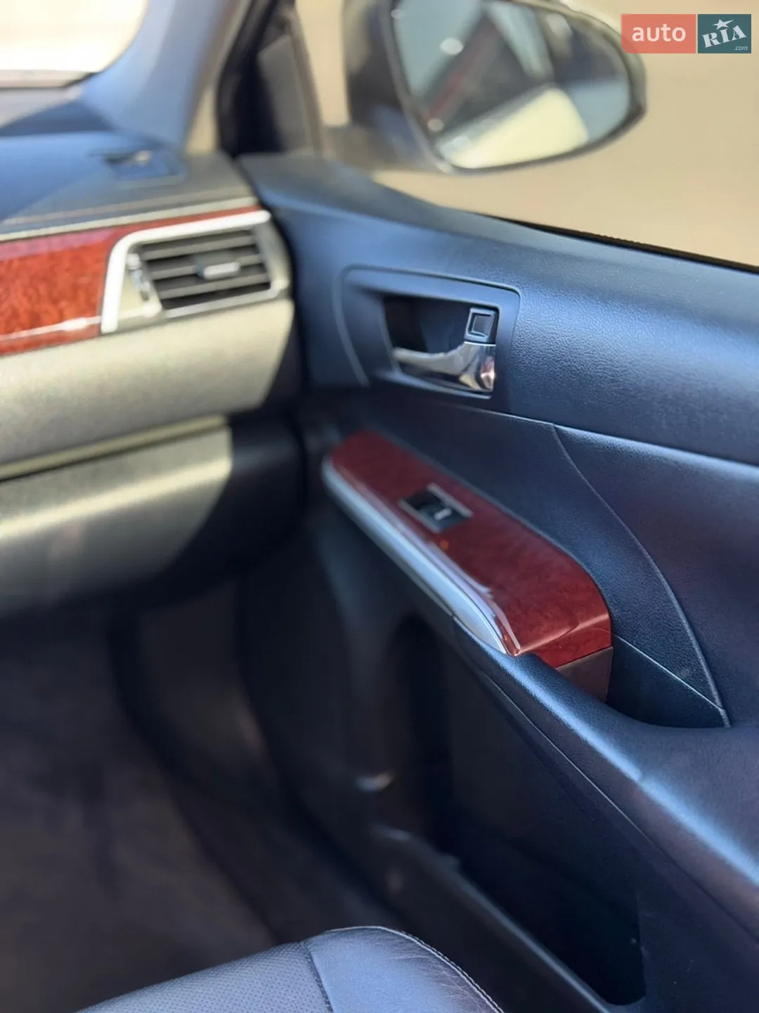 2013 Toyota Camry - мініатюра 24
