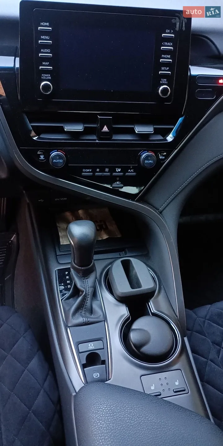 2022 Toyota Camry - мініатюра 16