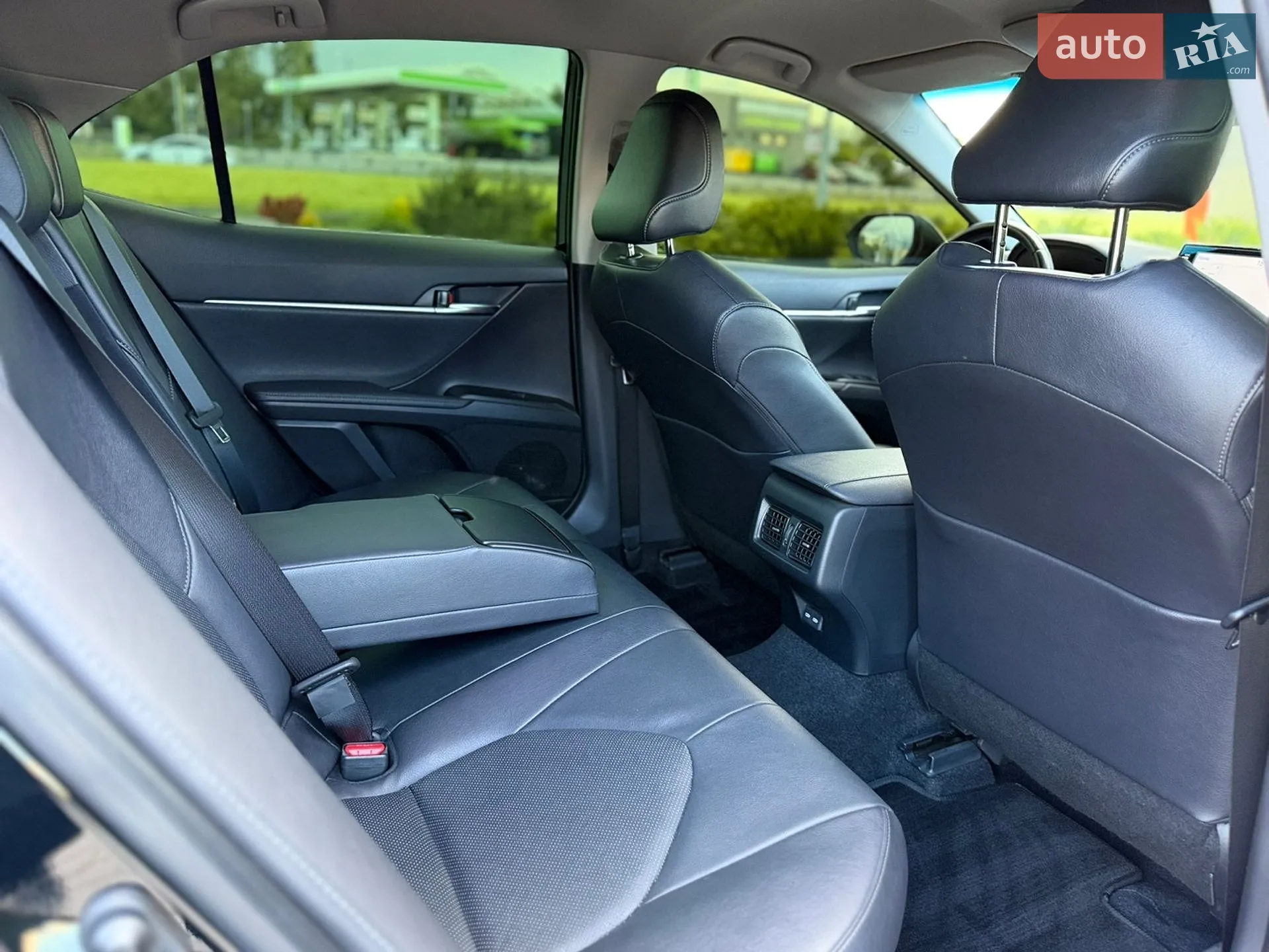 2023 Toyota Camry - мініатюра 8