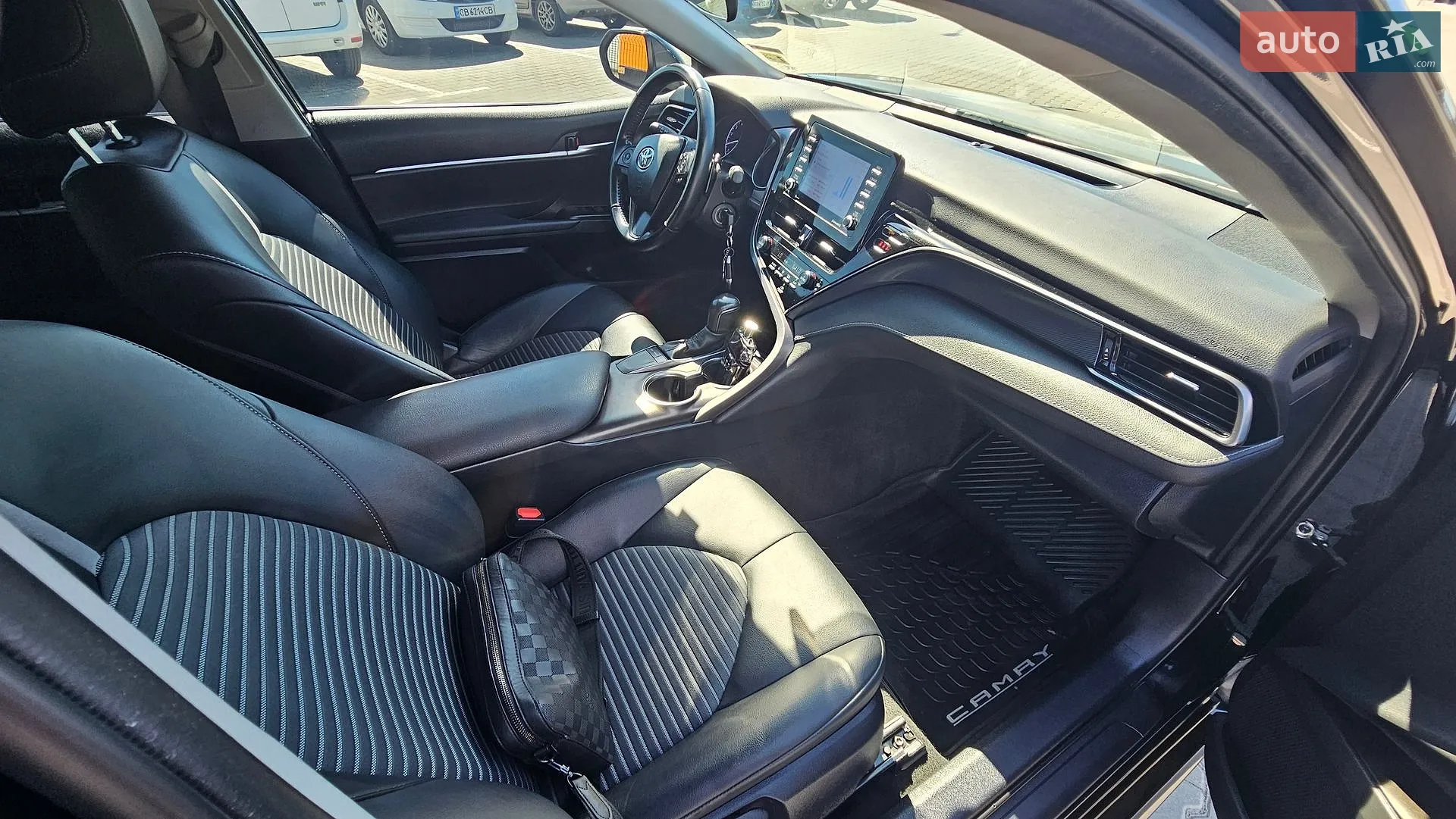 2023 Toyota Camry - мініатюра 8