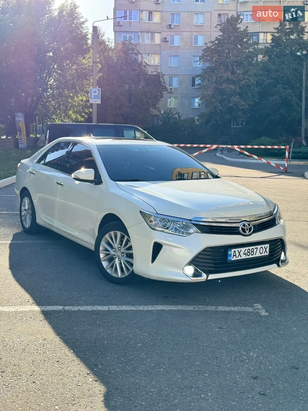 2014 Toyota Camry - мініатюра 3