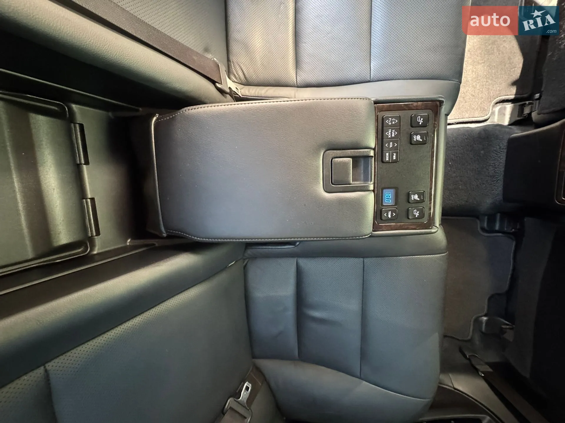 2014 Toyota Camry - мініатюра 8