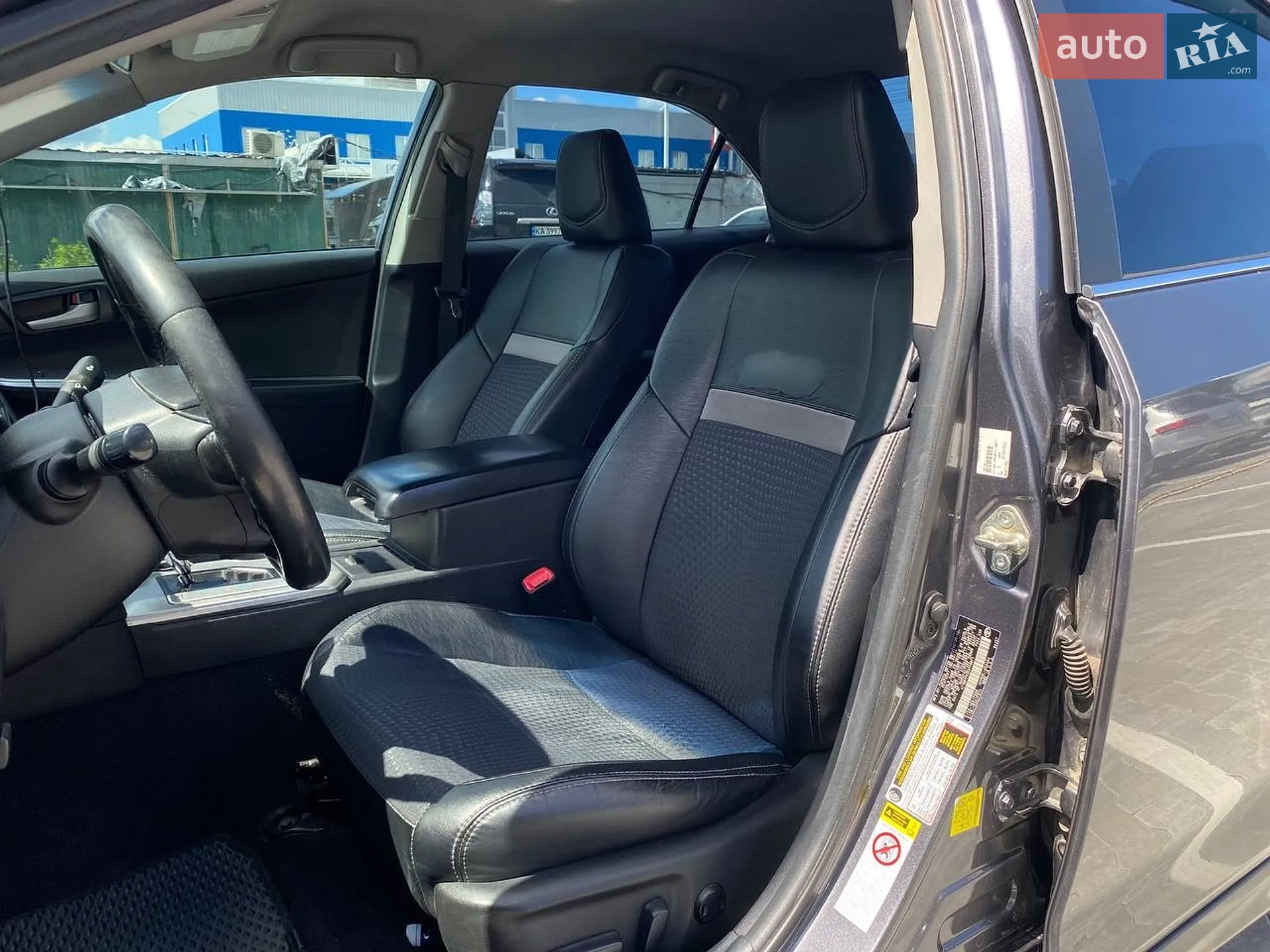 2014 Toyota Camry - мініатюра 27
