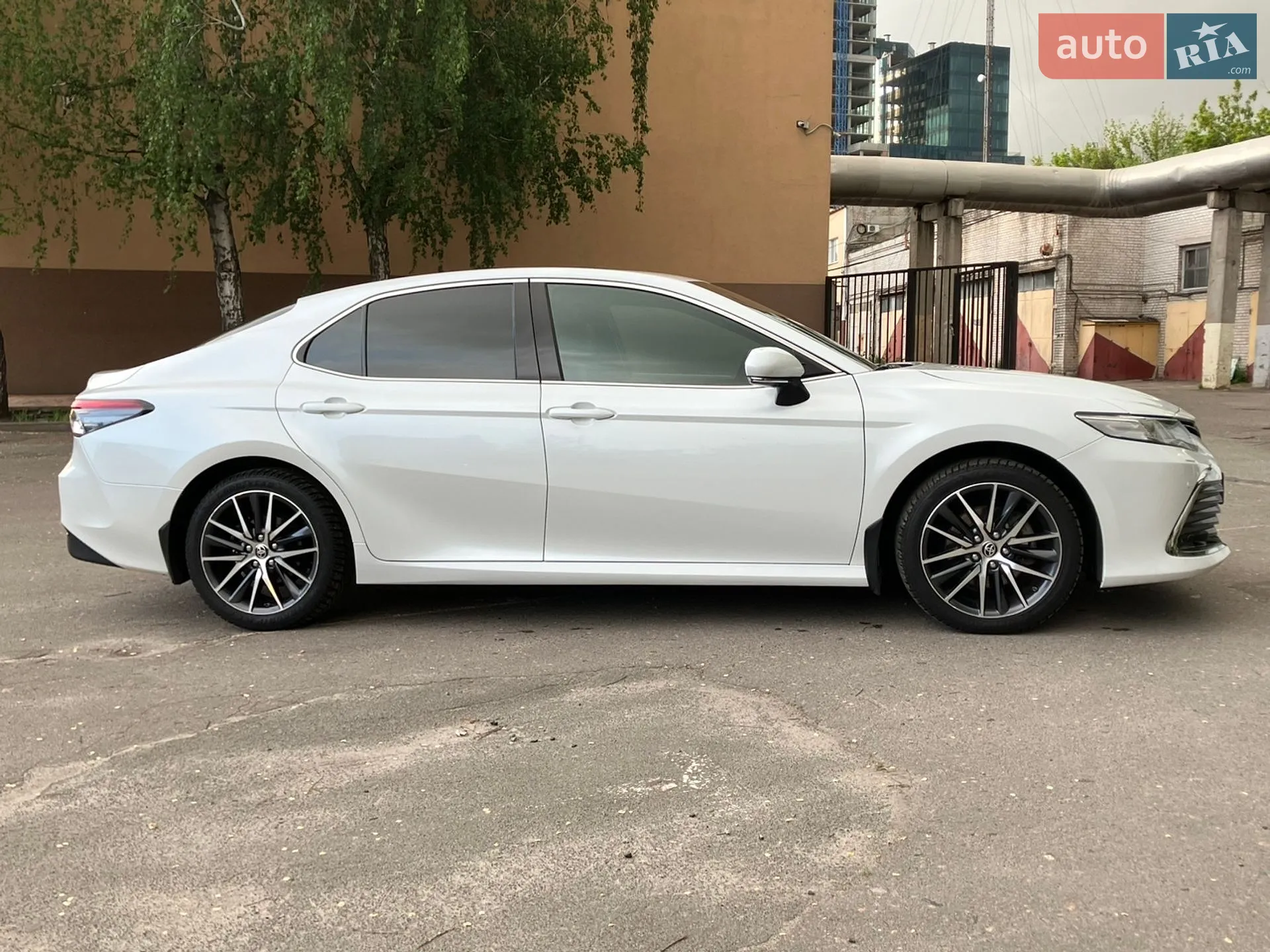 2021 Toyota Camry - мініатюра 5