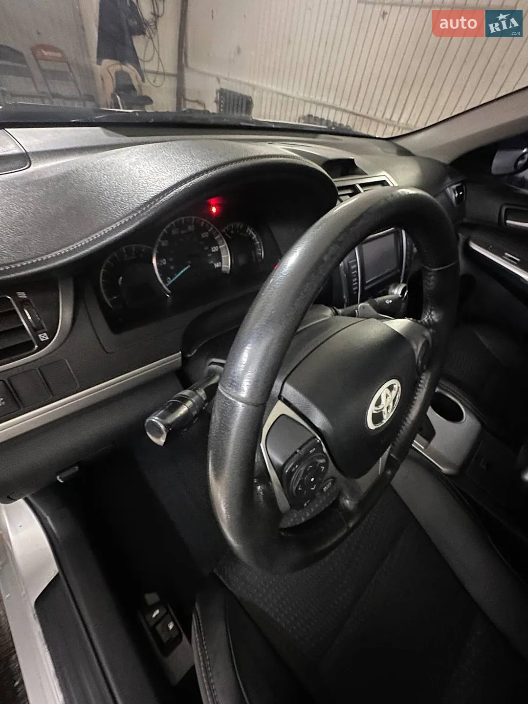 2012 Toyota Camry - мініатюра 41
