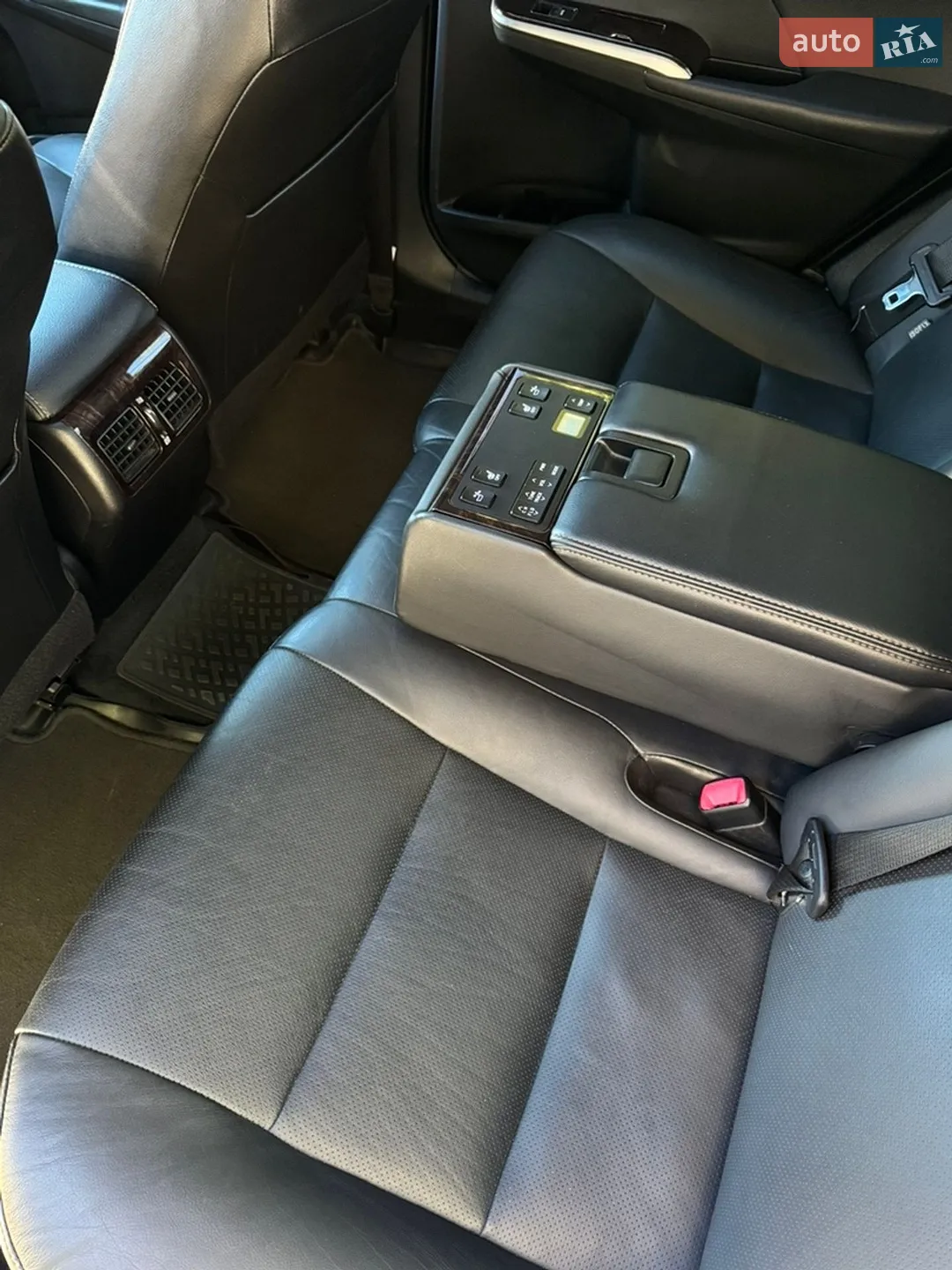 2015 Toyota Camry - мініатюра 32