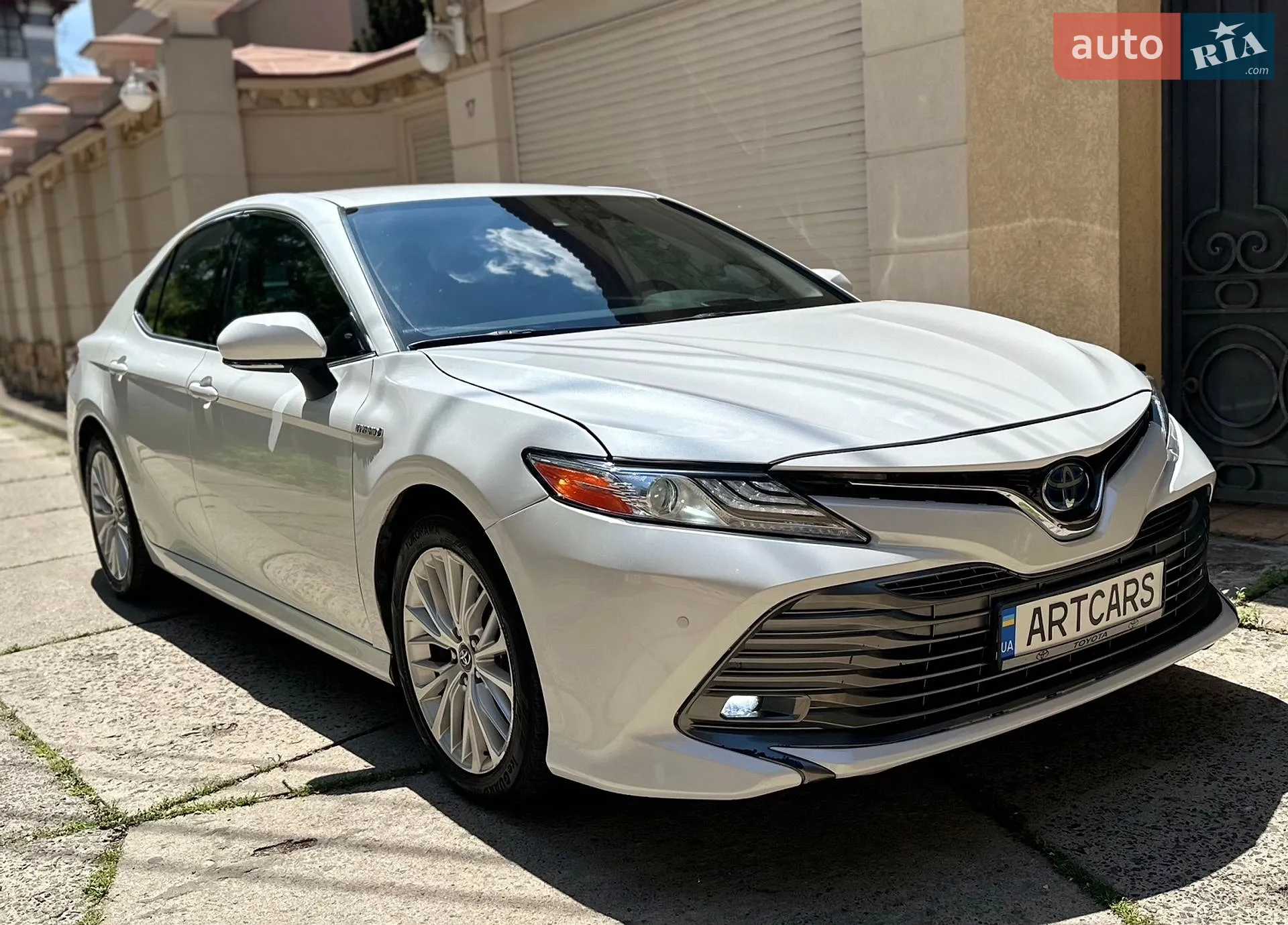 2018 Toyota Camry - фото 1