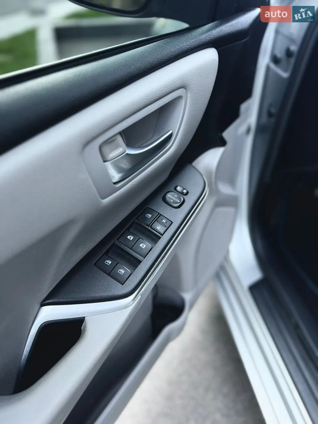 2015 Toyota Camry - мініатюра 14