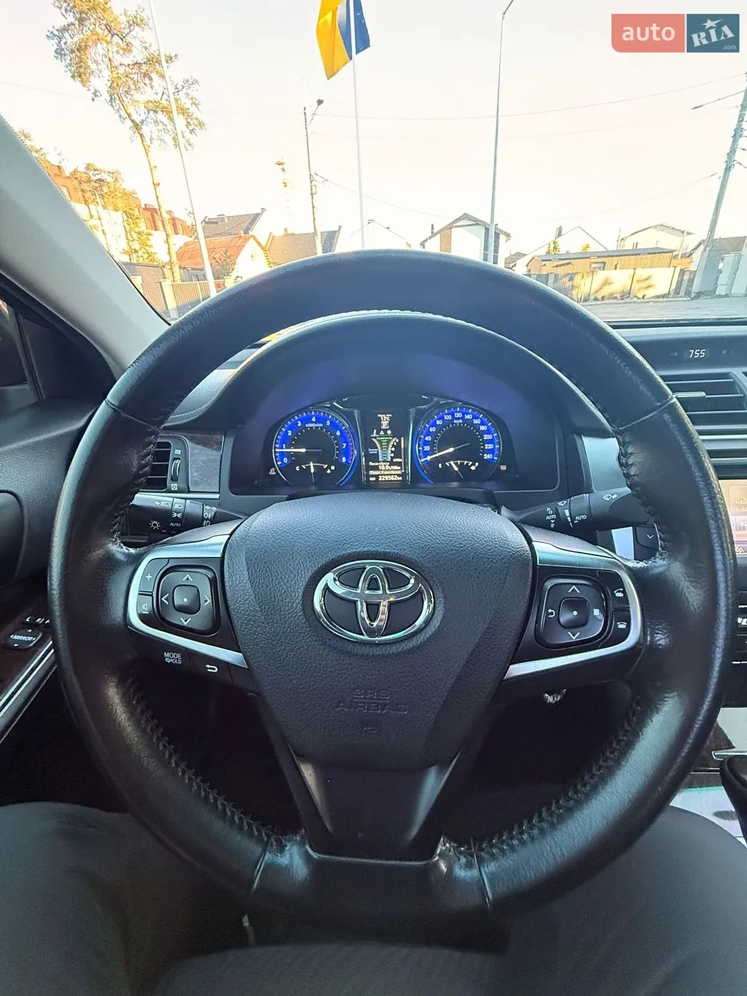 2017 Toyota Camry - мініатюра 11