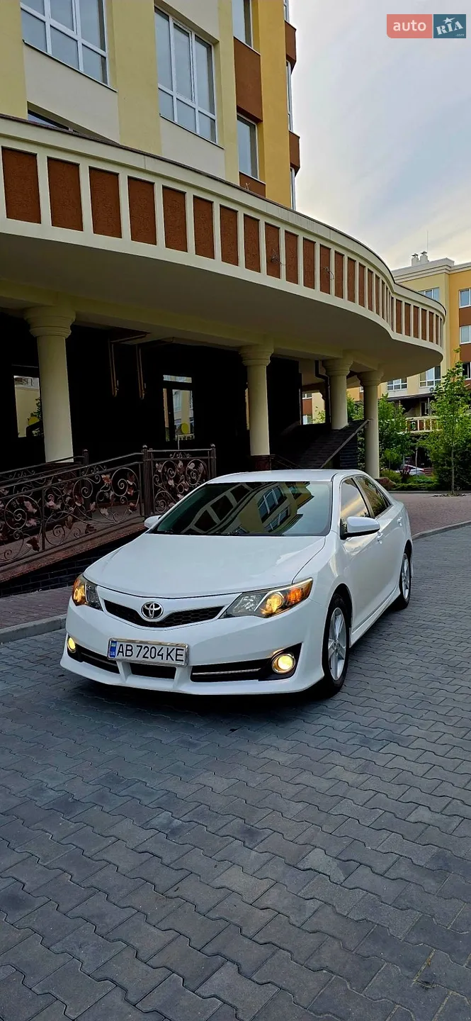 2012 Toyota Camry - мініатюра 2