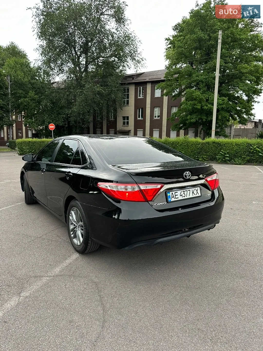 2015 Toyota Camry - мініатюра 3