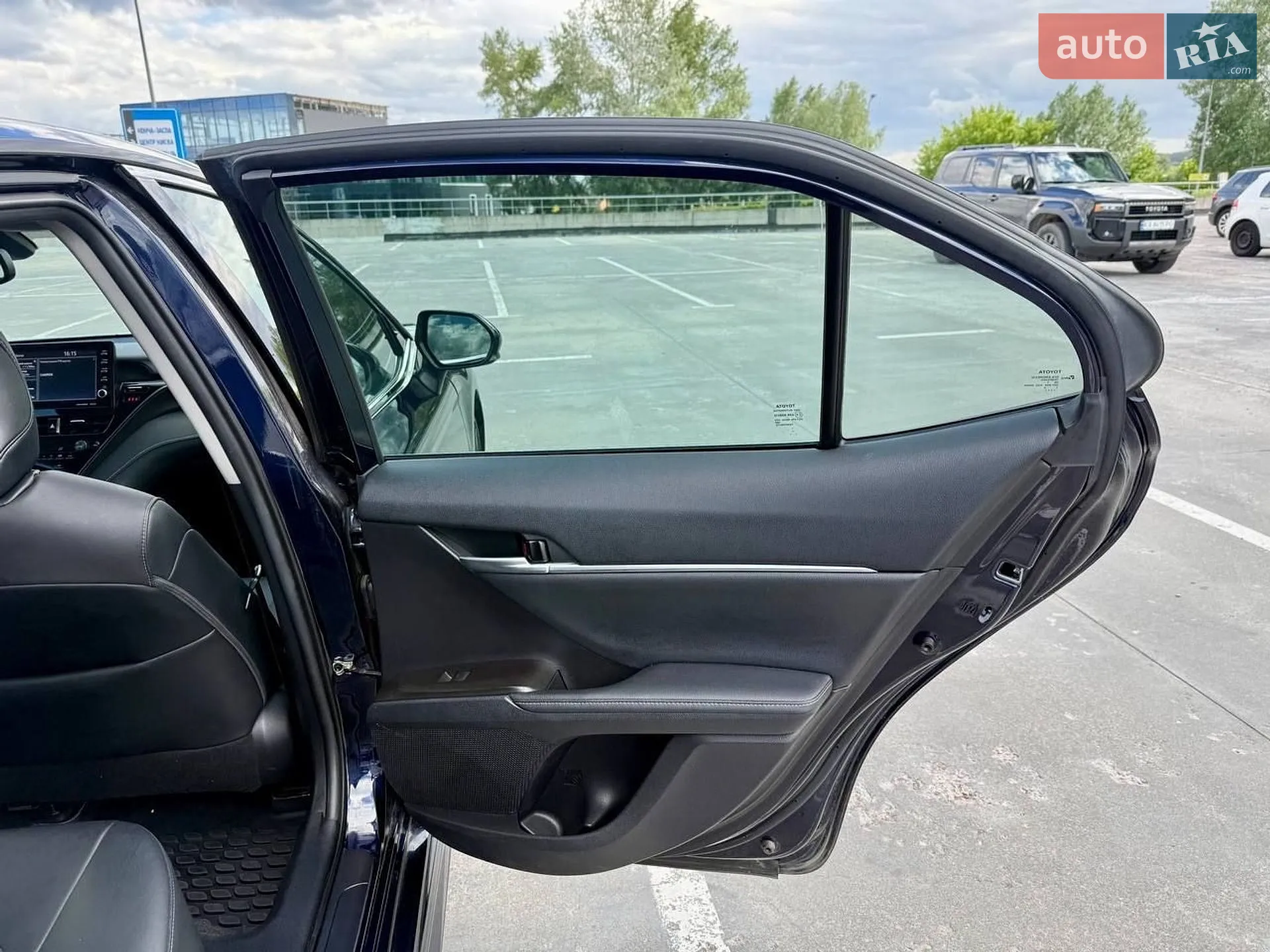 2021 Toyota Camry - мініатюра 24