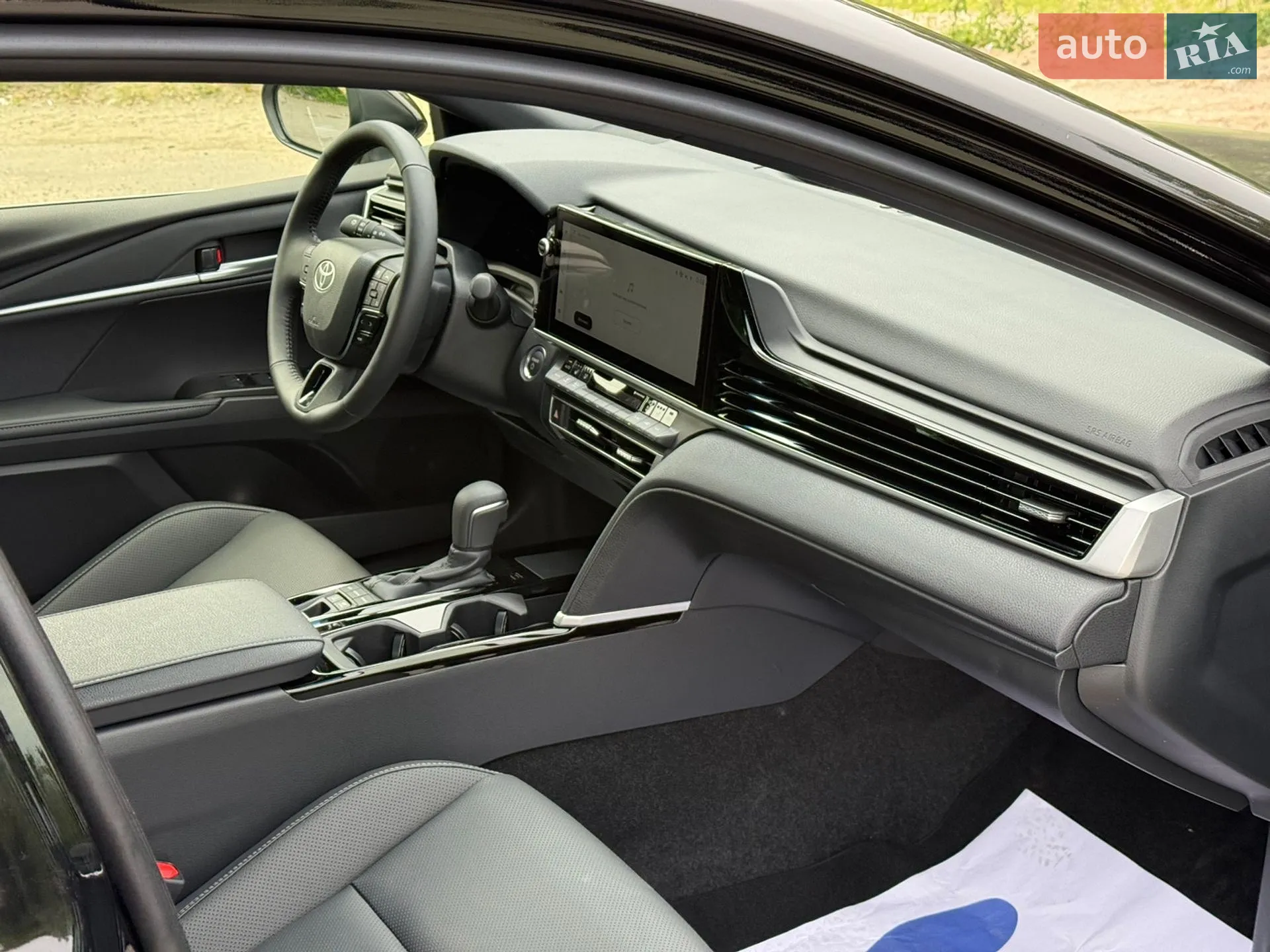 2025 Toyota Camry - мініатюра 18