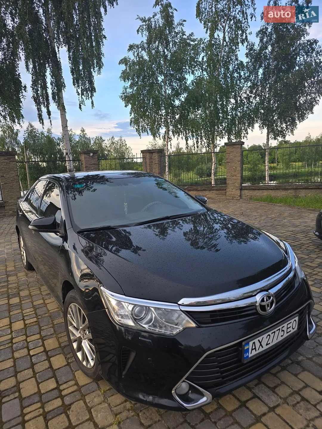 2016 Toyota Camry - фото 1